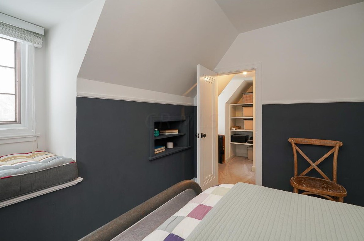 1475 Essex Rd, Columbus OH 43221-3841 exterior