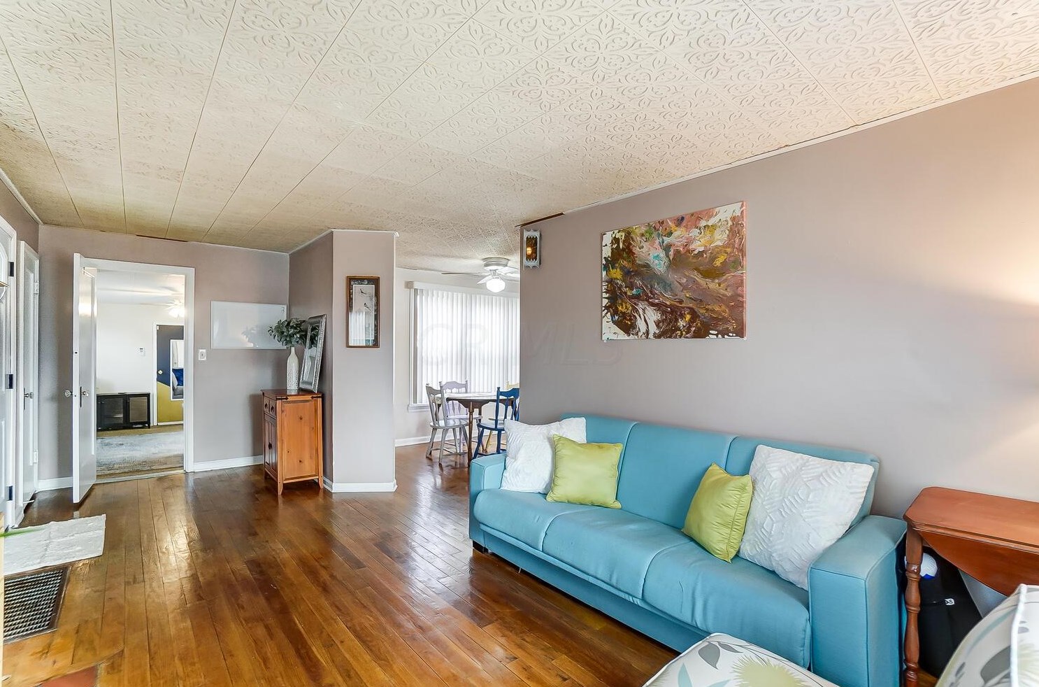 3032 Wicklow Rd, Columbus OH 43204-2554 exterior