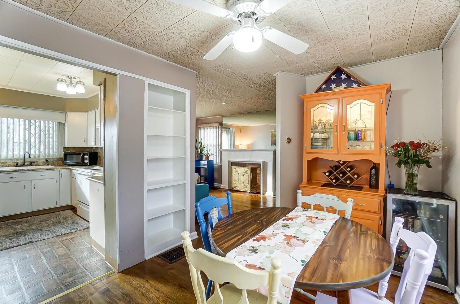 3032 Wicklow Rd, Columbus OH 43204-2554 exterior