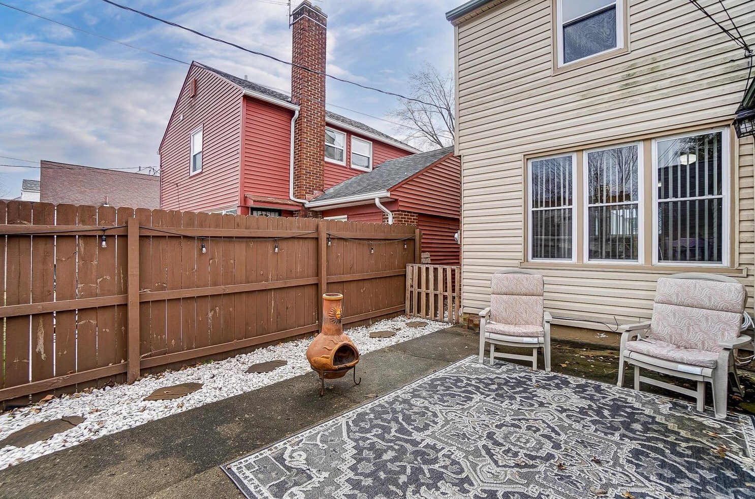 3032 Wicklow Rd, Columbus OH 43204-2554 exterior