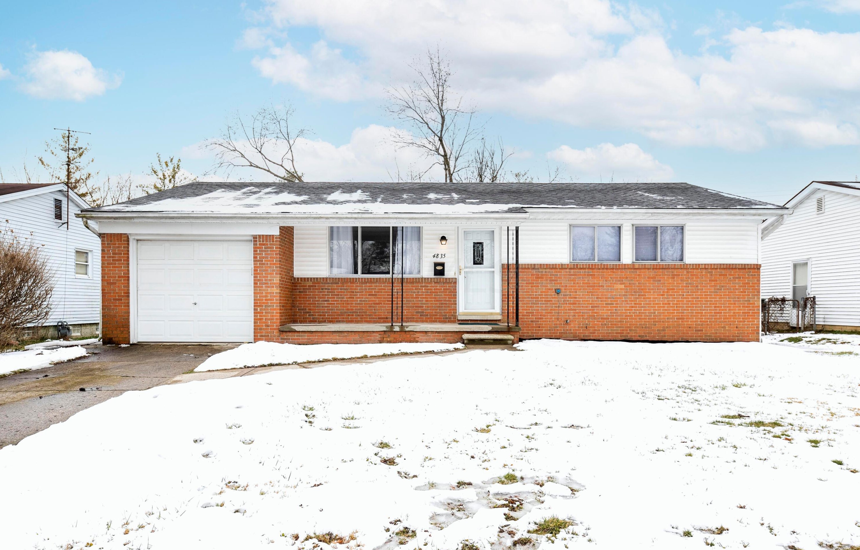 4835 Downing Dr, Columbus, OH 43232-4601