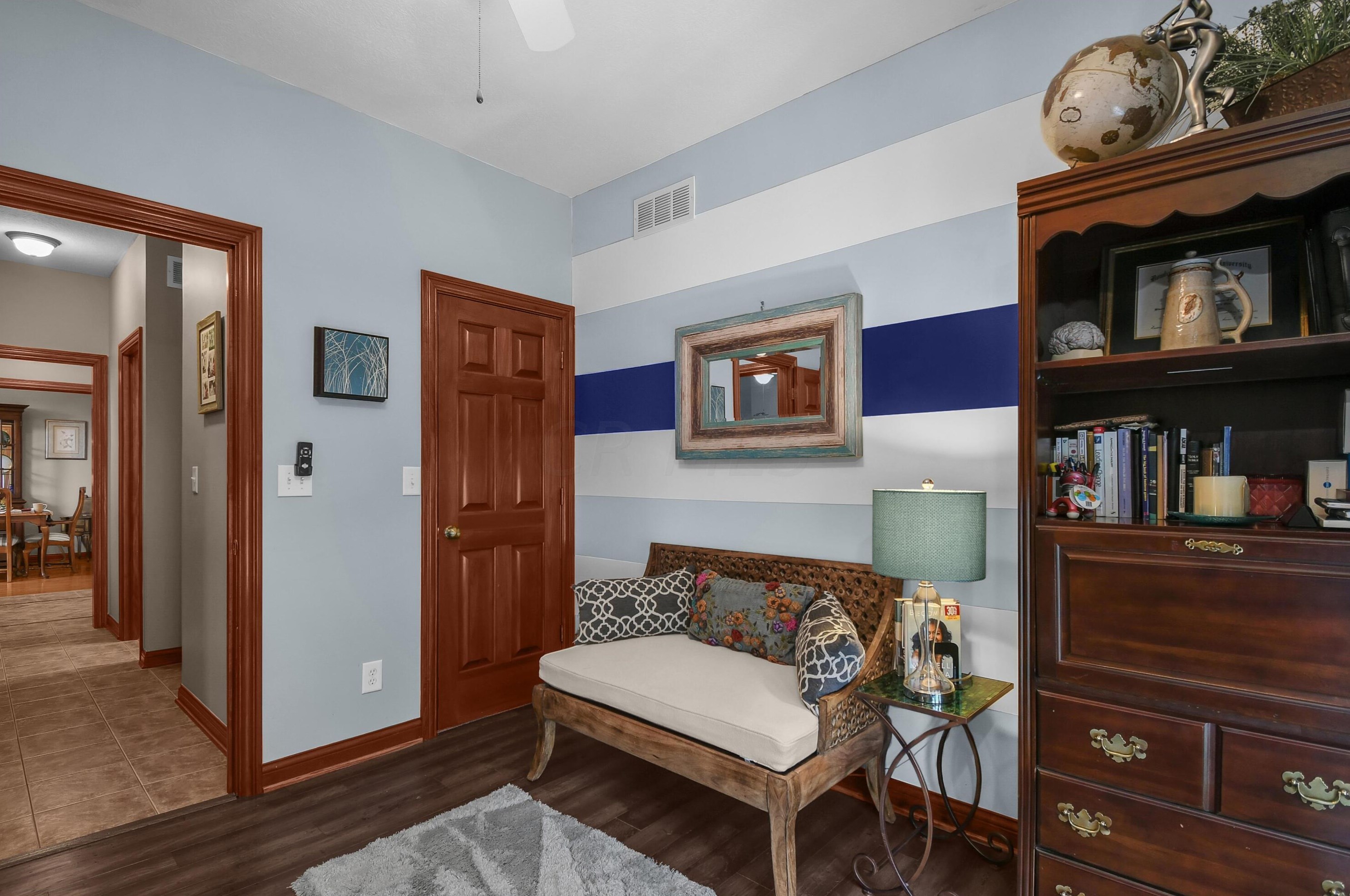 107 Autumn Rush Ct, Columbus OH 43230-8106 exterior