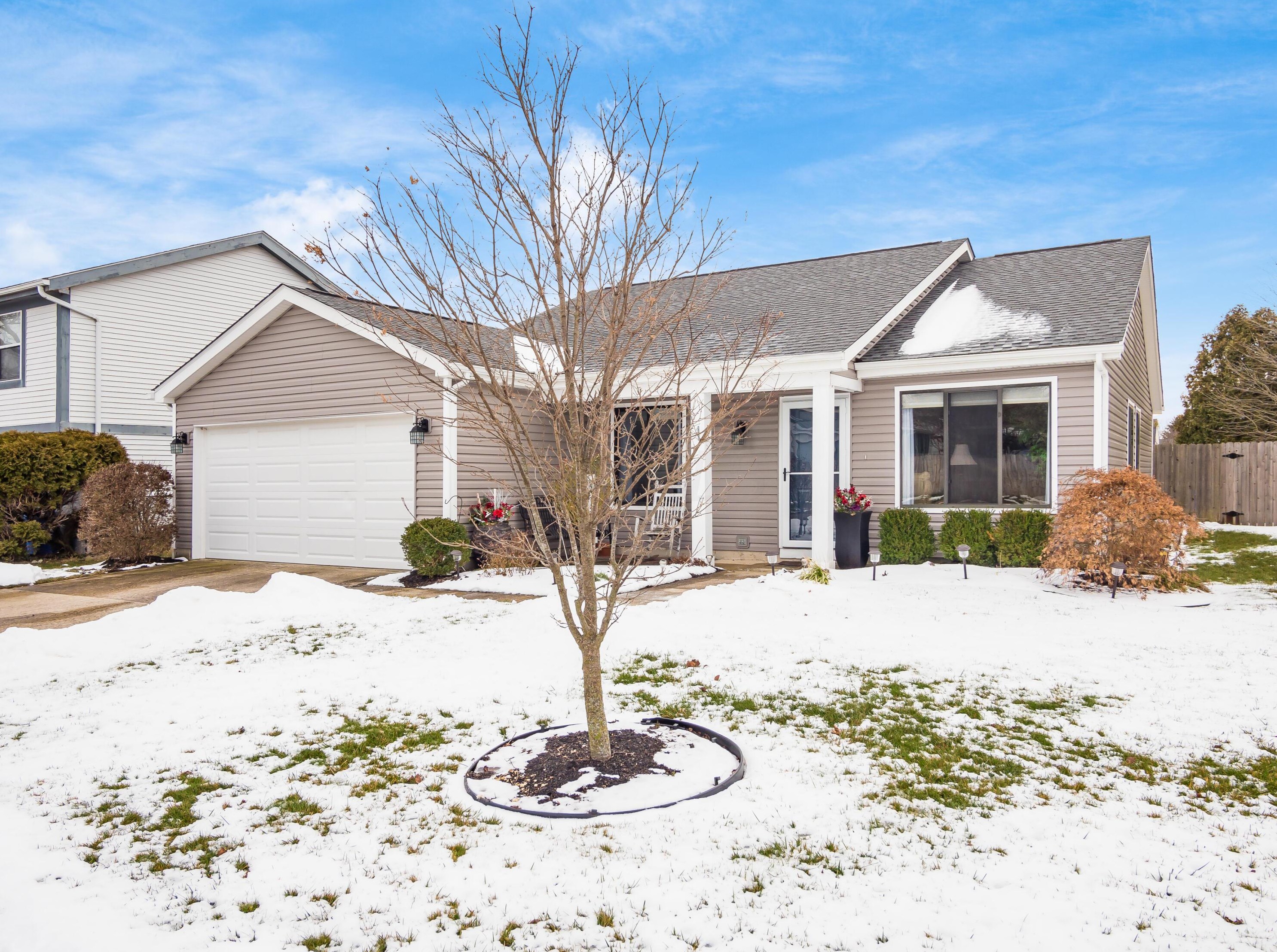 5051 Calhoon Dr, Hilliard, OH 43026-8558