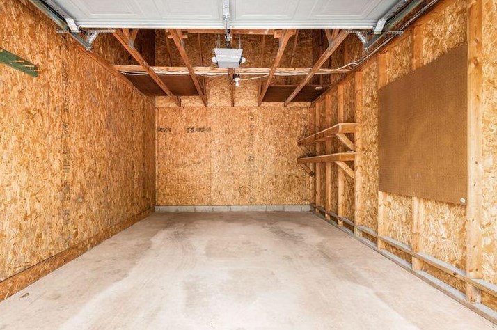 6767 Meadow Creek Dr, Columbus OH  43235-7925 exterior