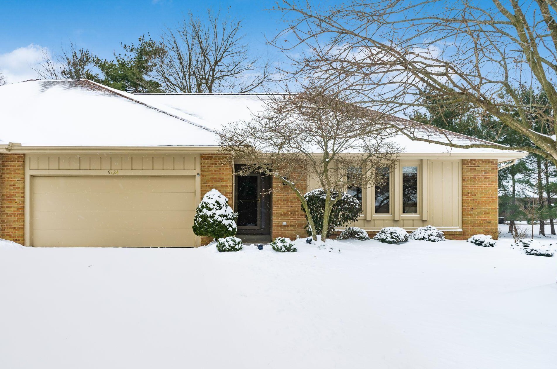 9124 Leith Dr, Dublin, OH 43017-9664