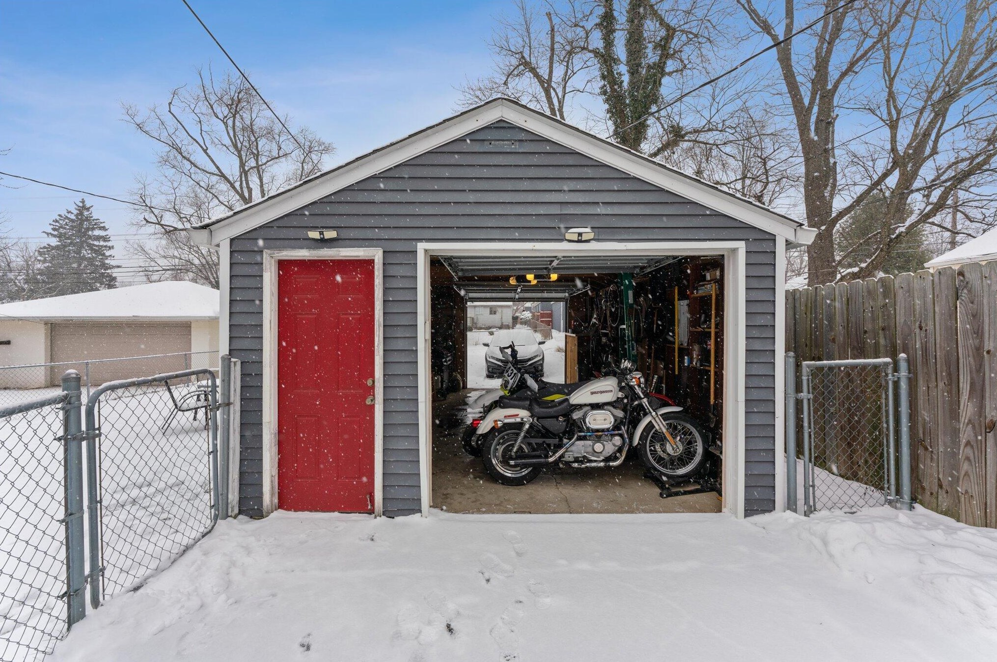 226 Kanawha Ave, Columbus OH 43214-1210 exterior