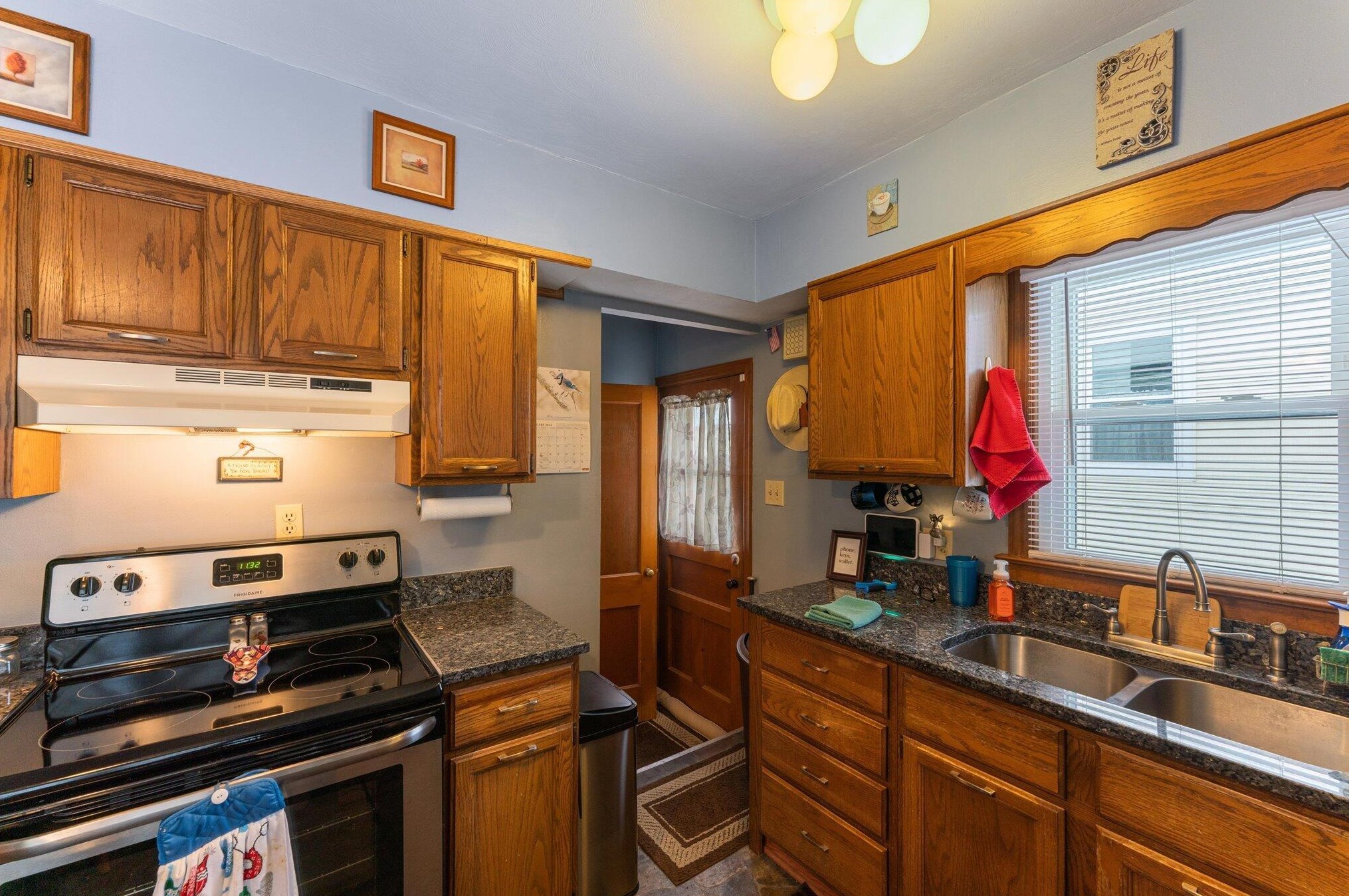 226 Kanawha Ave, Columbus OH 43214-1210 exterior