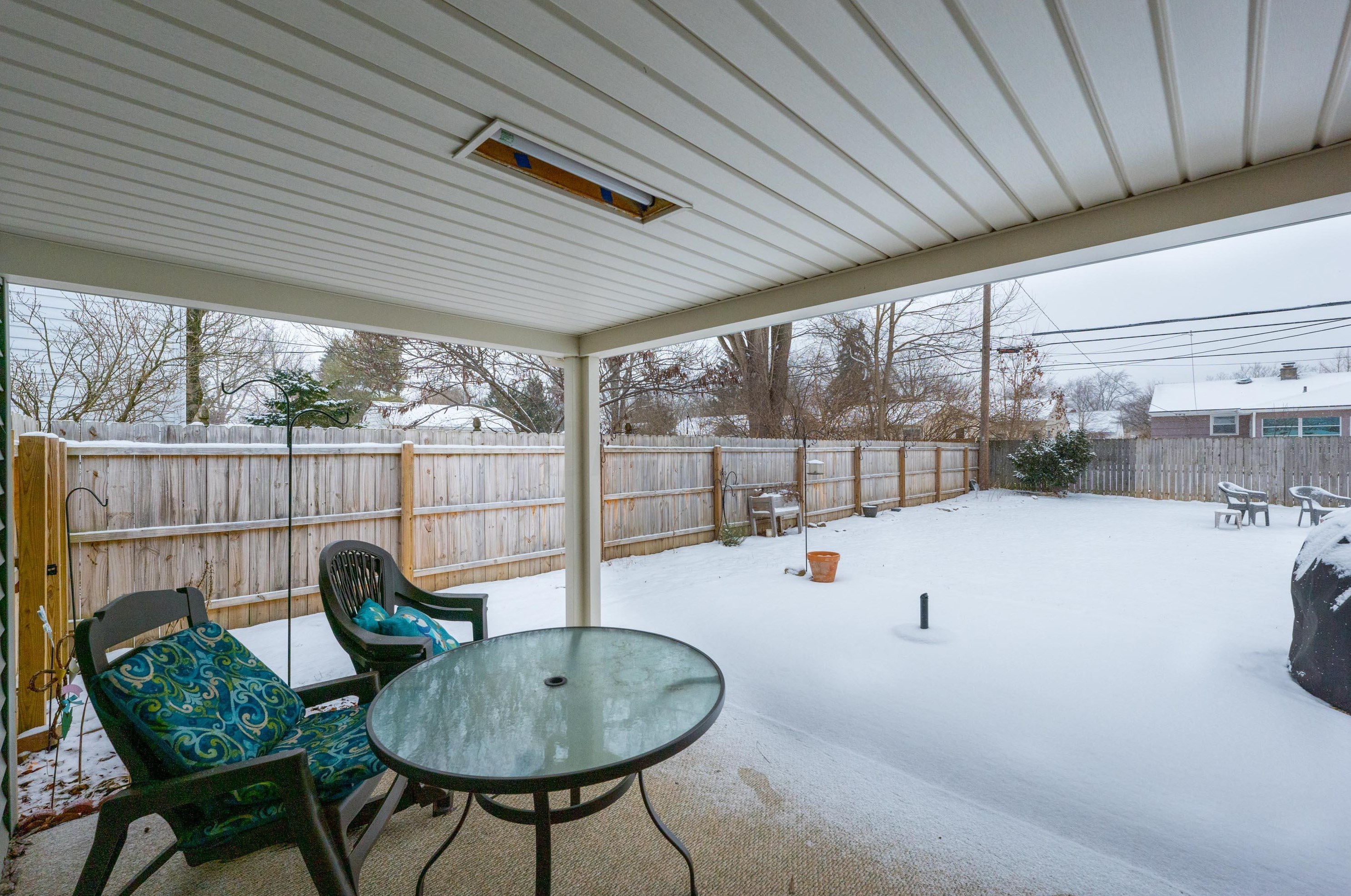 2236 Woodstock Rd, Columbus OH 43221-1844 exterior