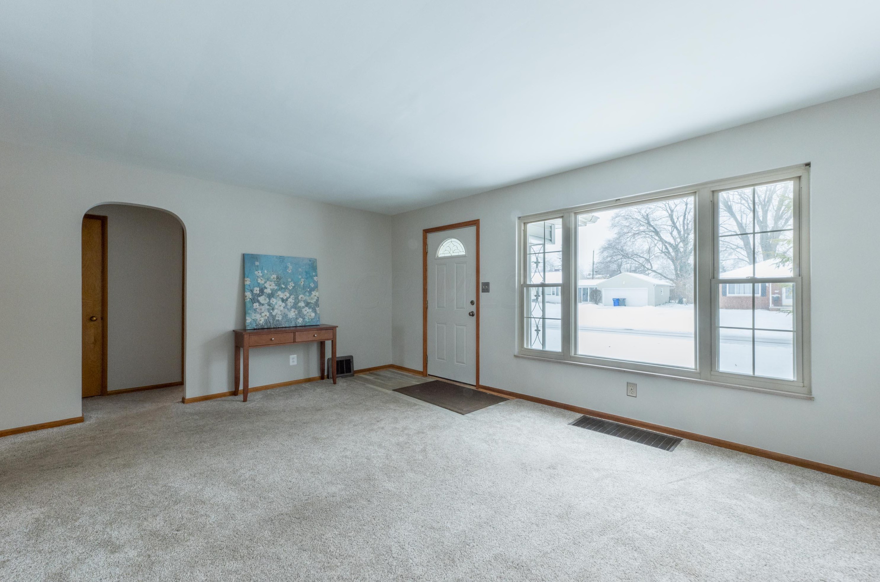 2236 Woodstock Rd, Columbus OH 43221-1844 exterior