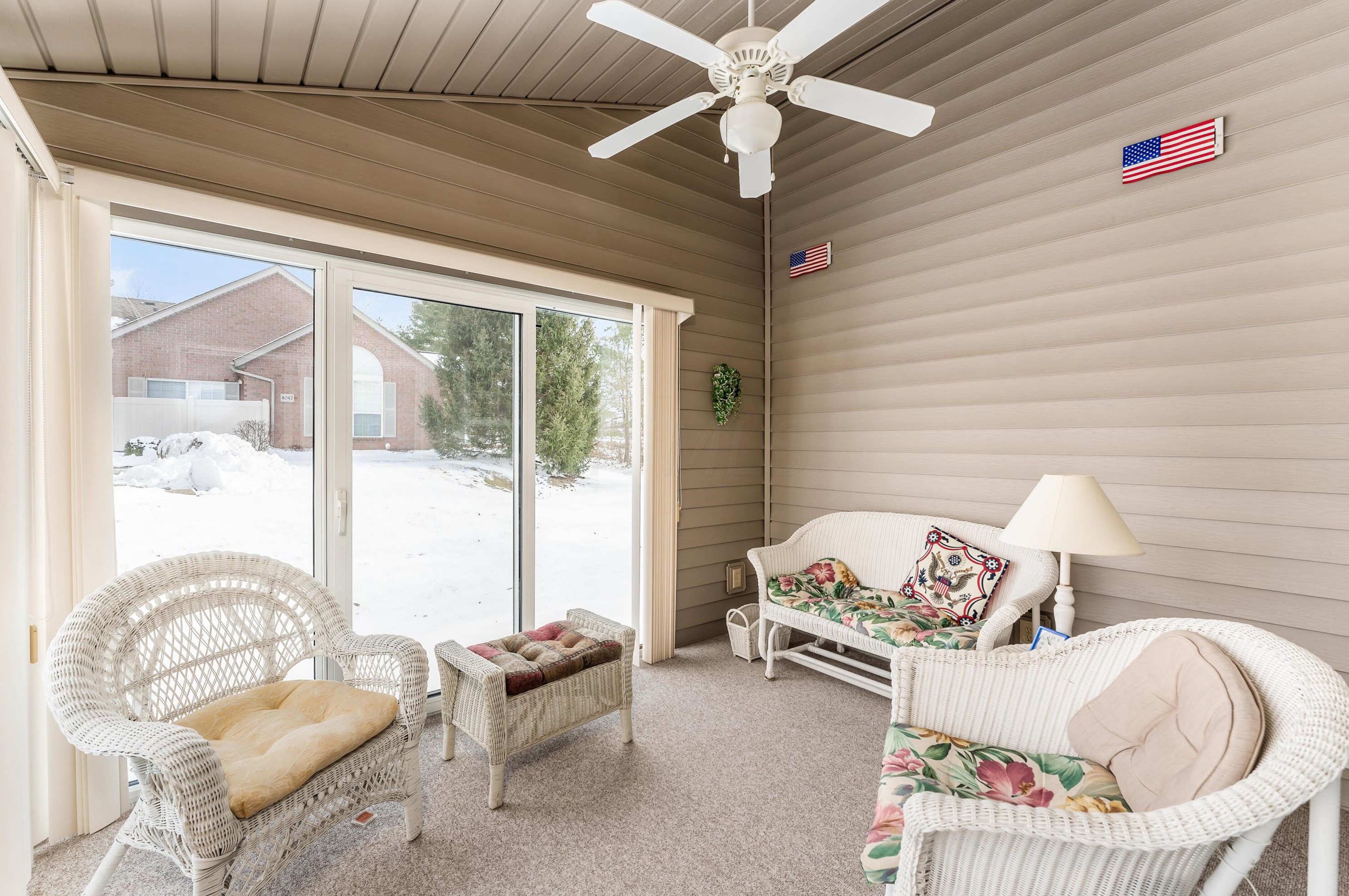 4037 Chennin Dr, Columbus OH 43230 exterior