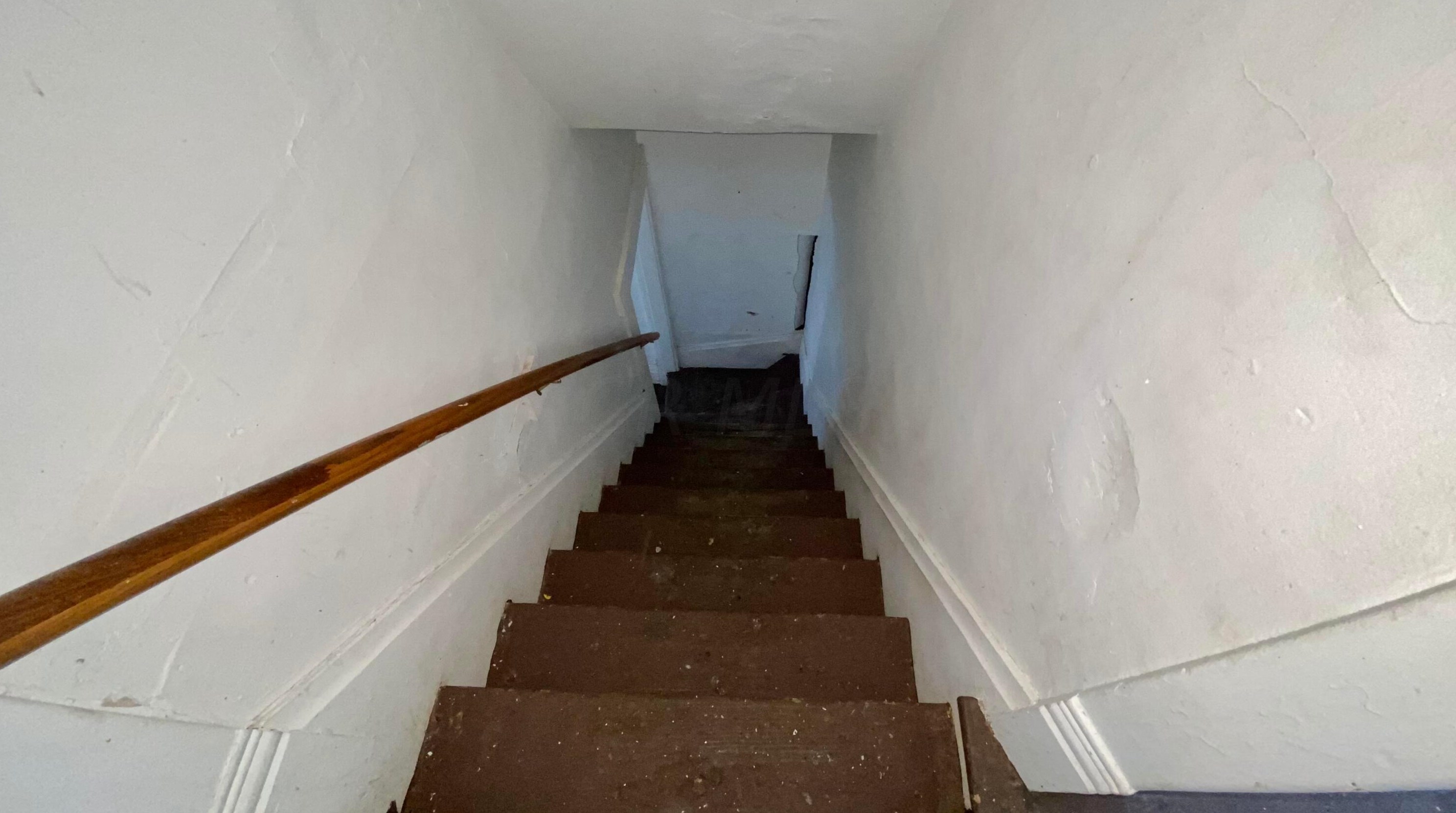 154 Oakley Ave, Columbus OH 43204-3217 exterior