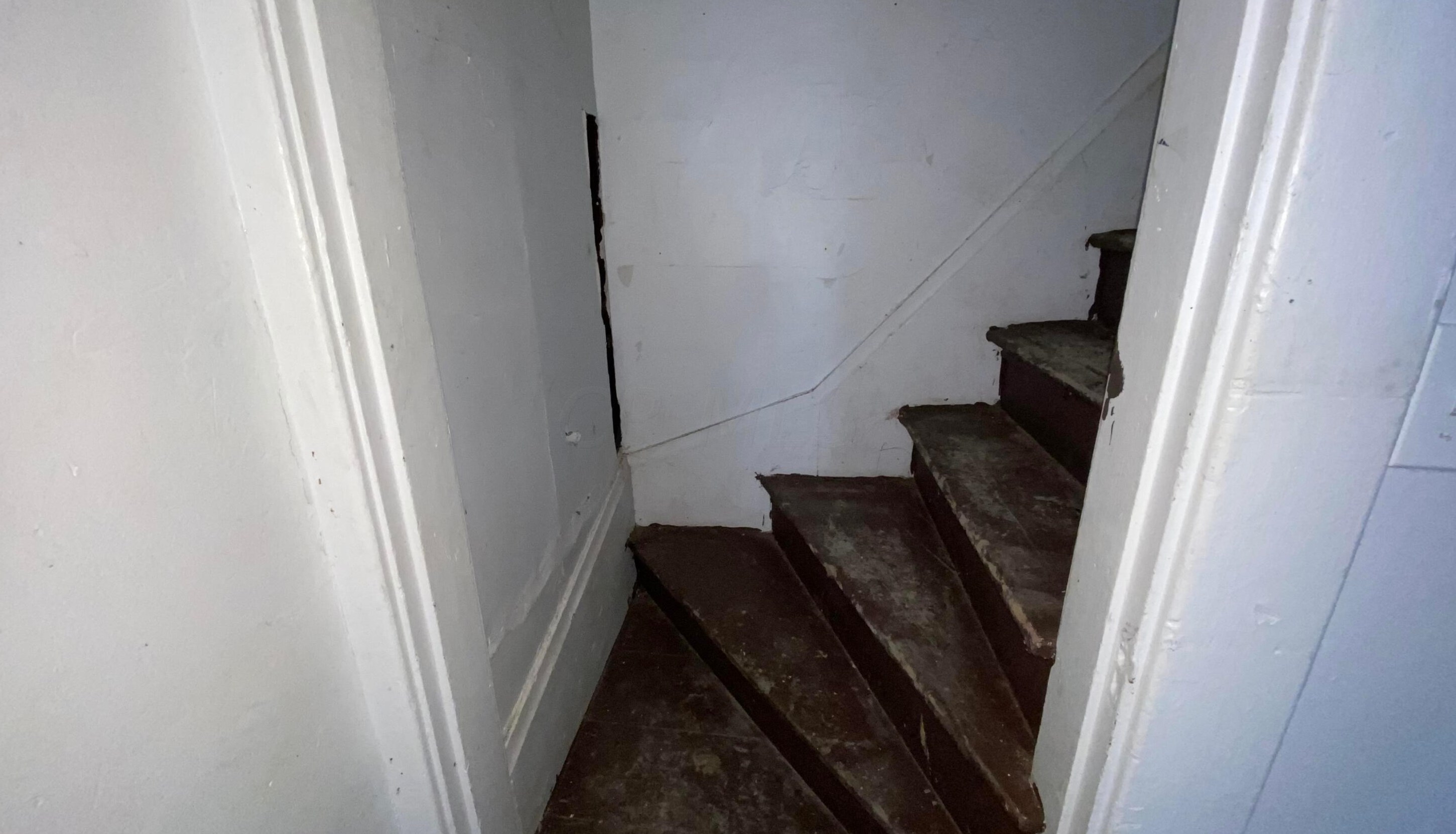 154 Oakley Ave, Columbus OH 43204-3217 exterior