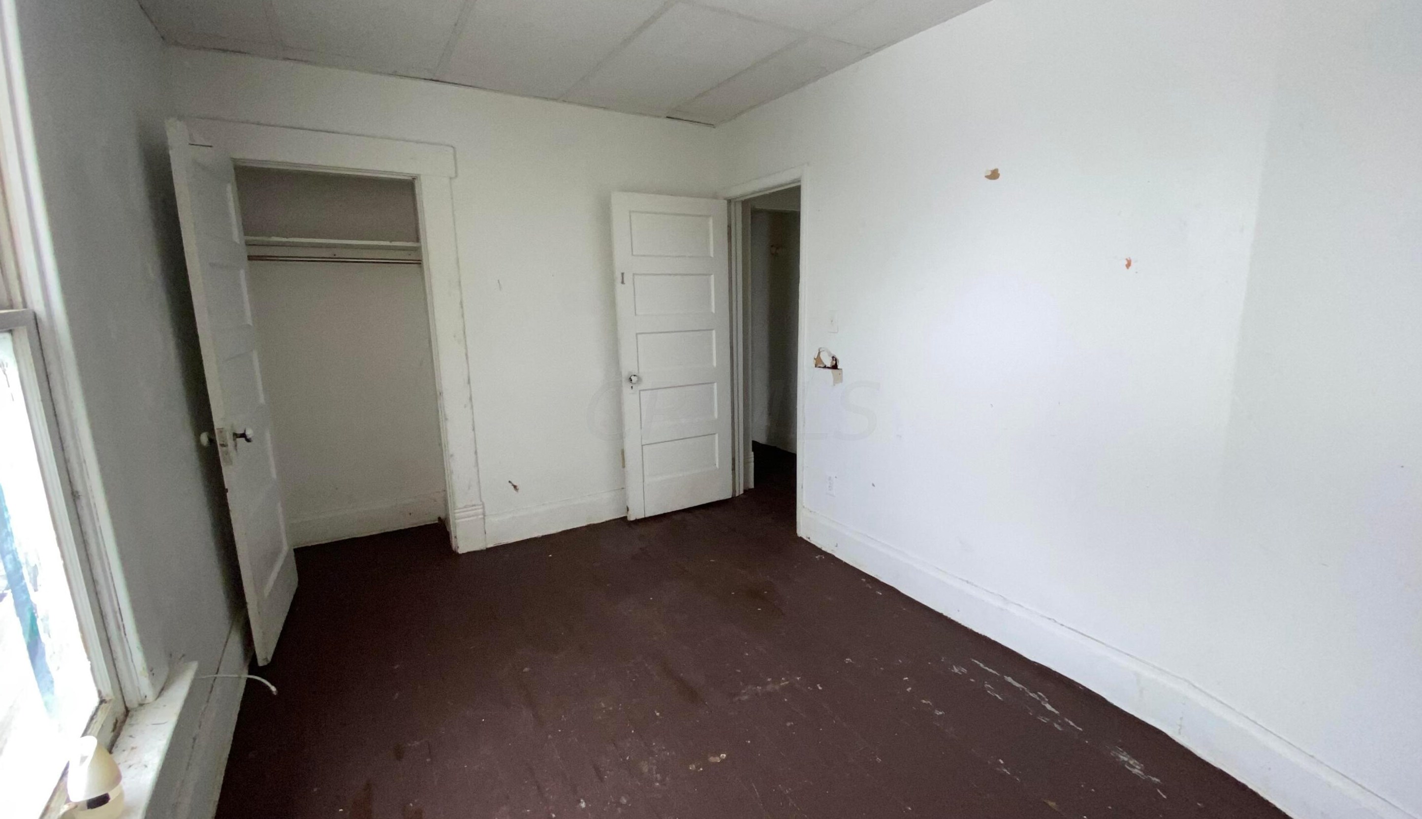 154 Oakley Ave, Columbus OH 43204-3217 exterior