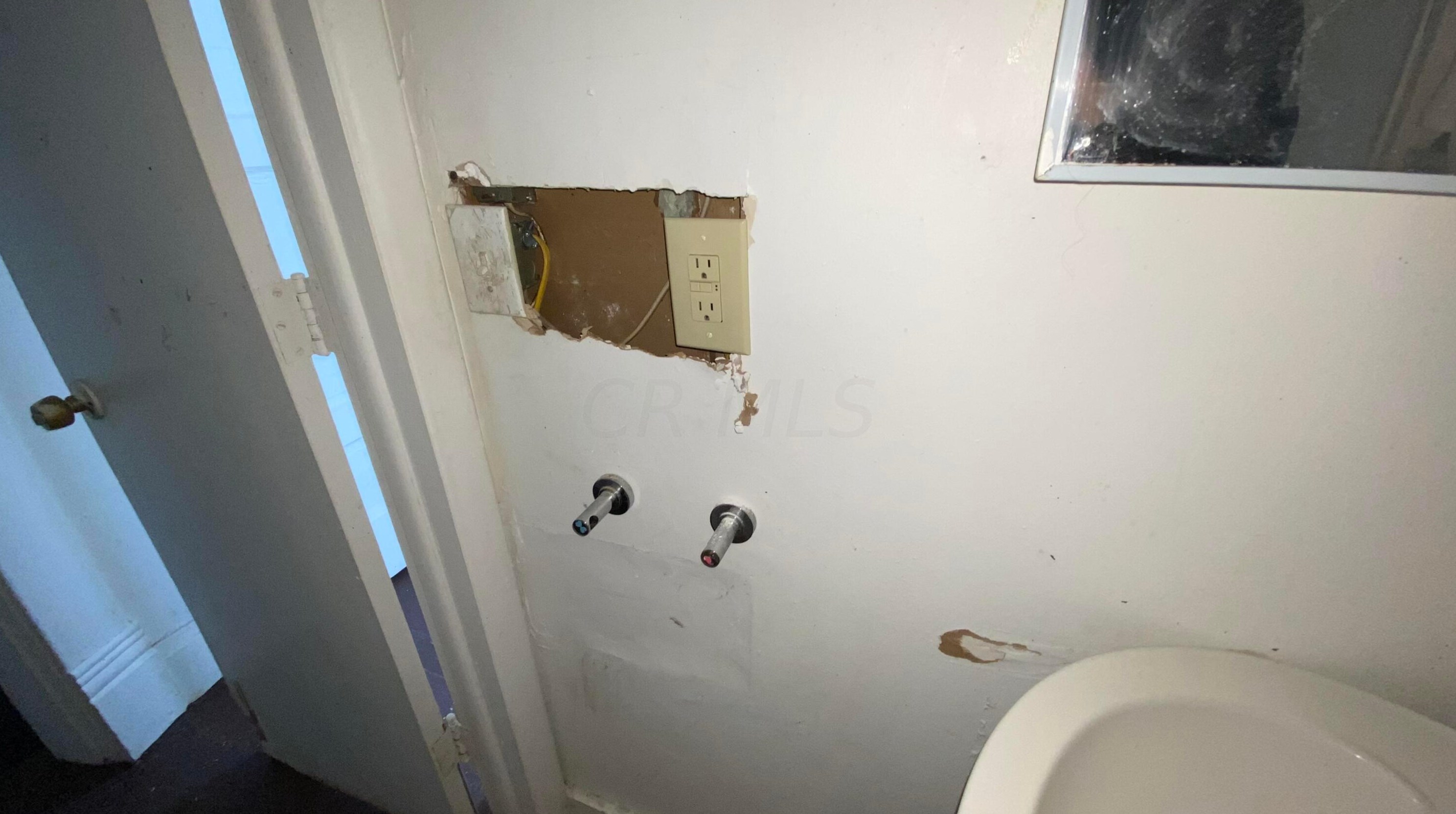 154 Oakley Ave, Columbus OH 43204-3217 exterior