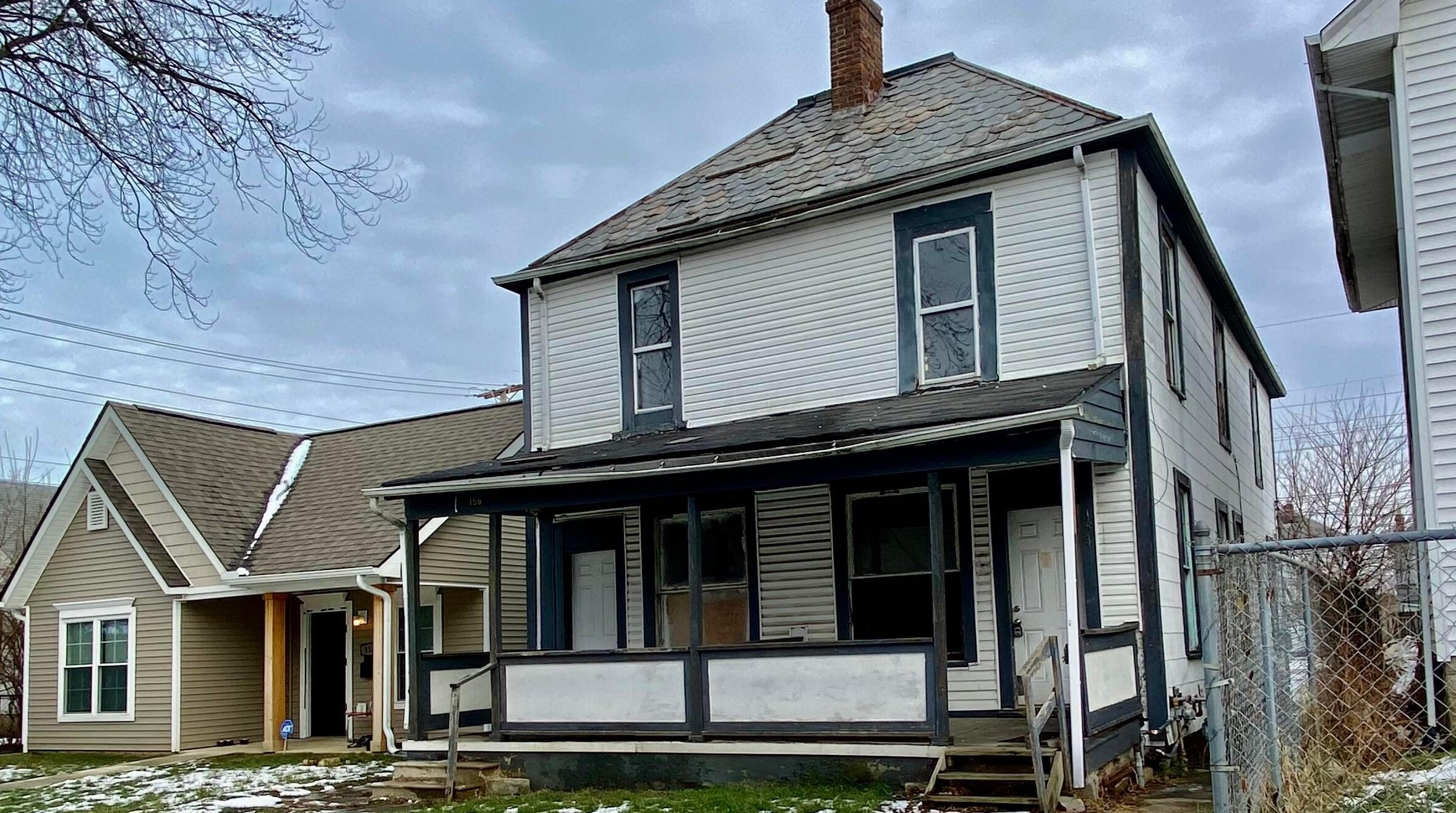 154 Oakley Ave, Columbus OH 43204-3217 exterior