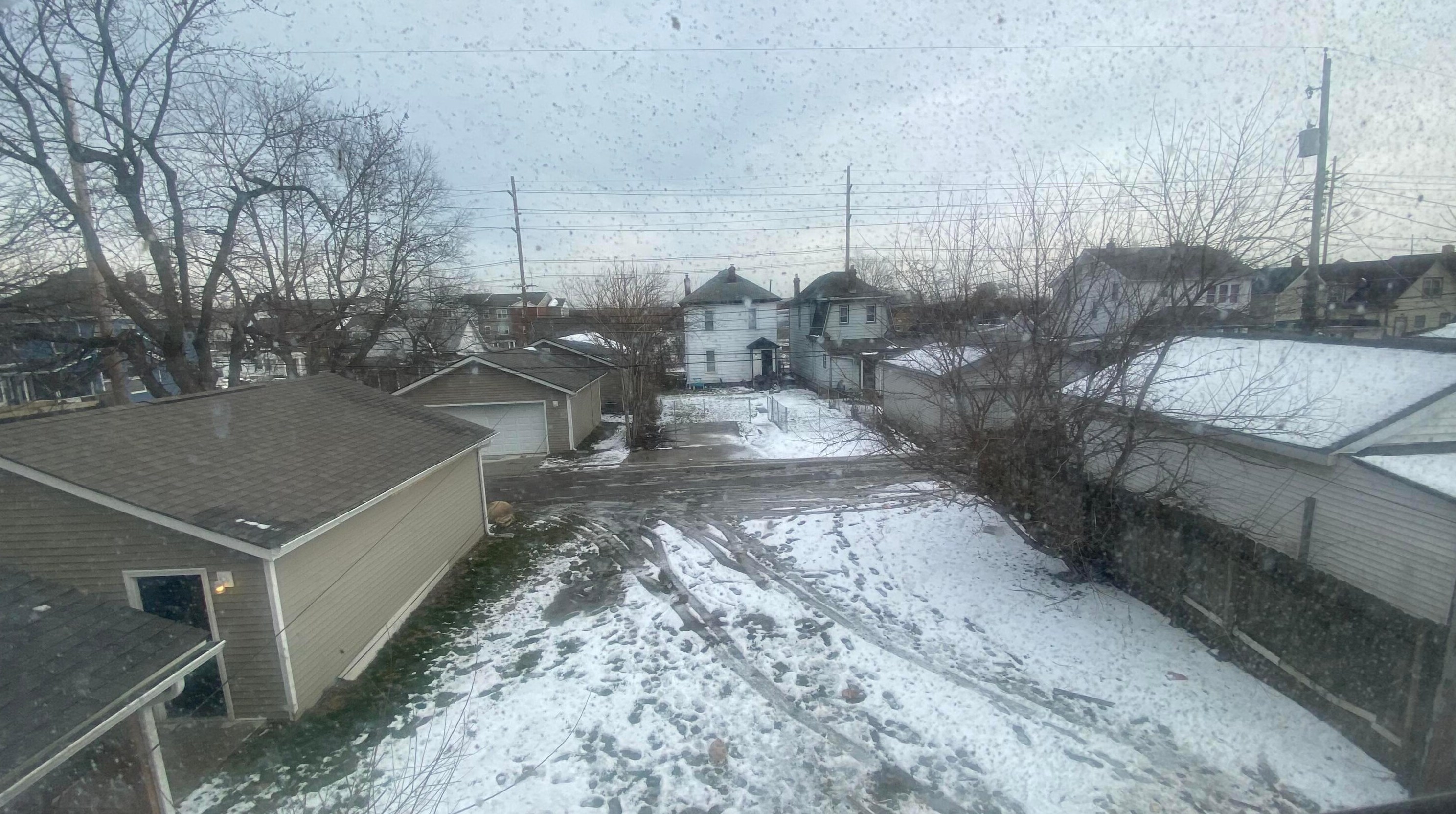 154 Oakley Ave, Columbus OH 43204-3217 exterior