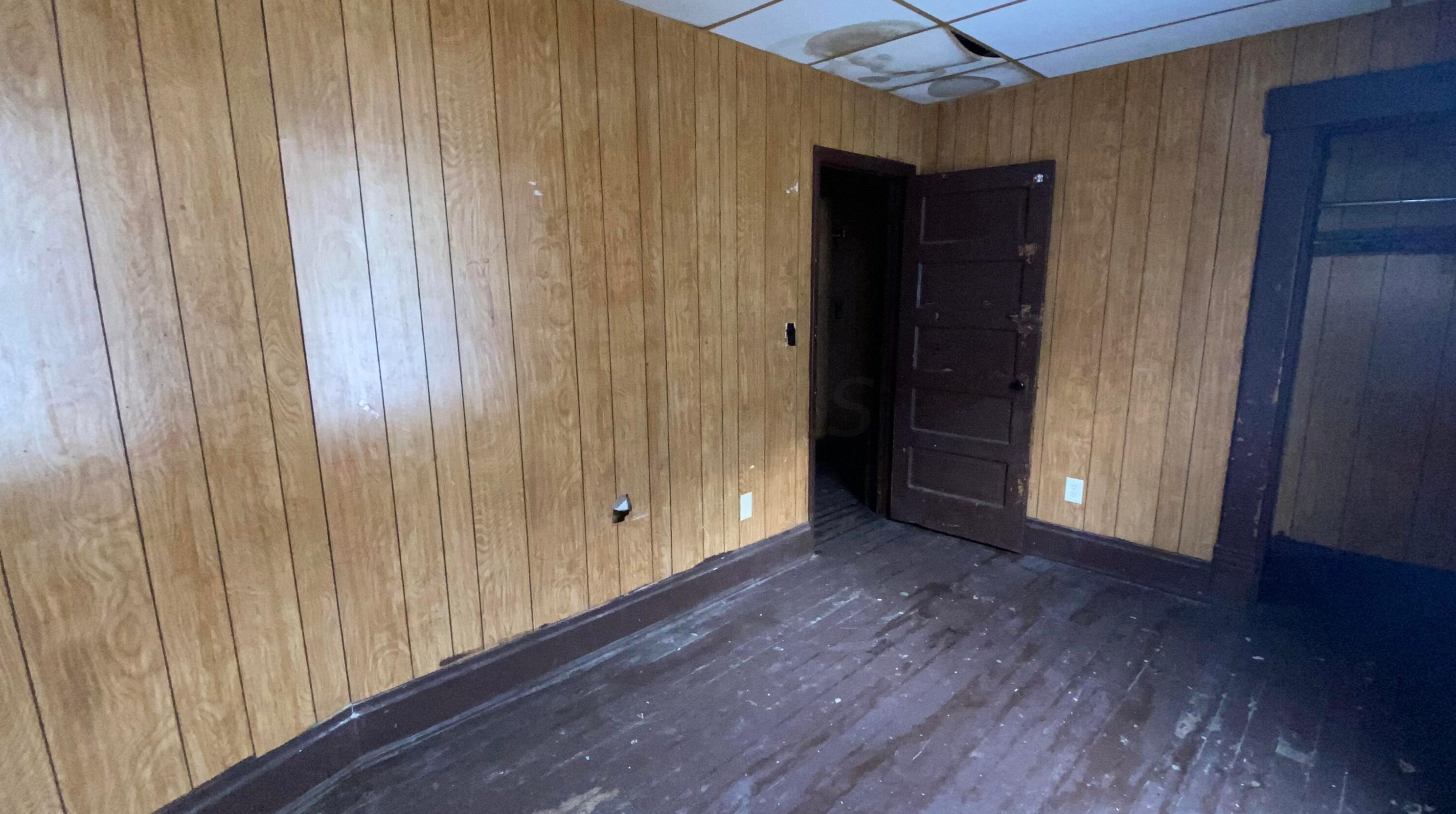 154 Oakley Ave, Columbus OH 43204-3217 exterior