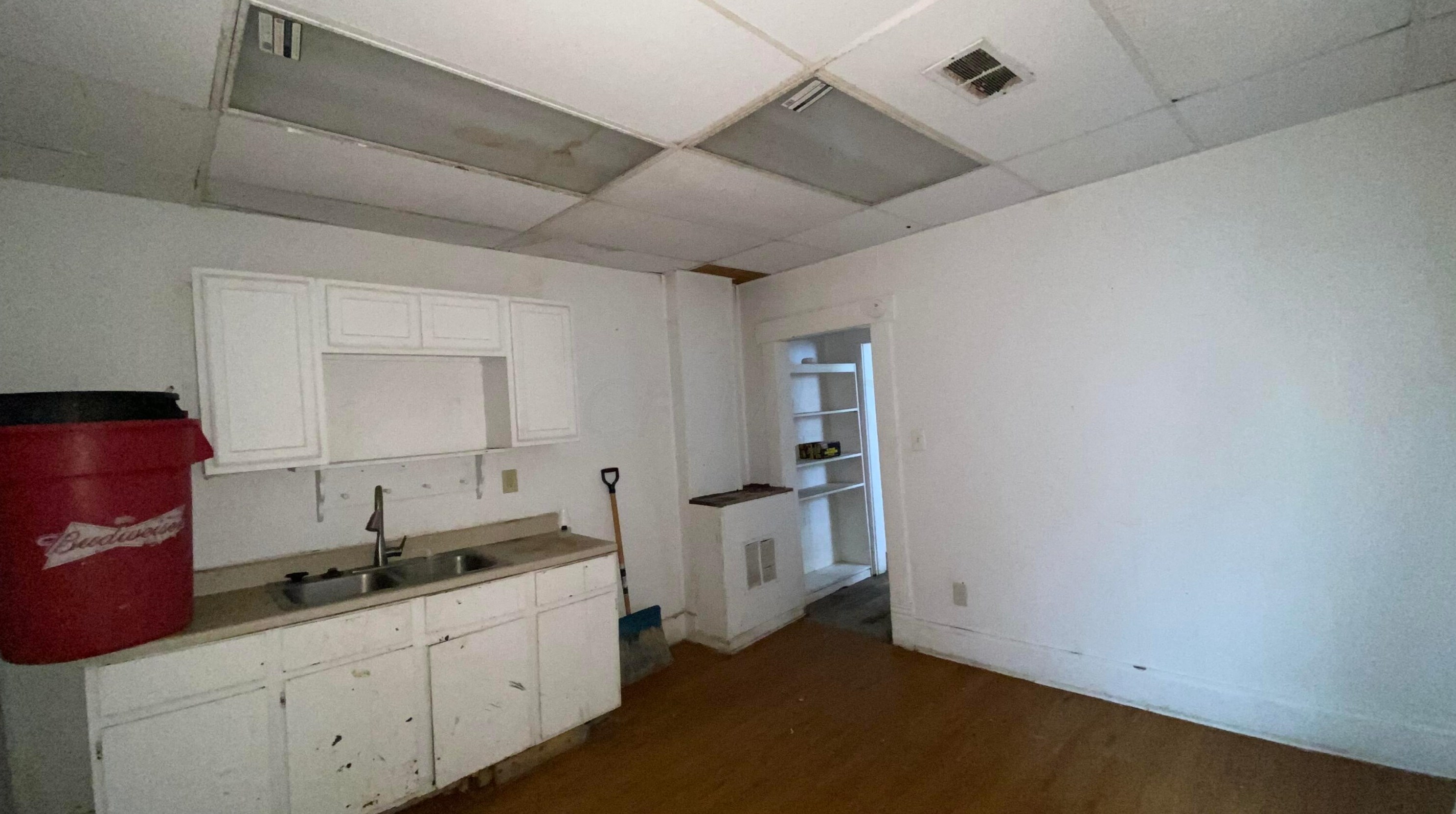 154 Oakley Ave, Columbus OH 43204-3217 exterior