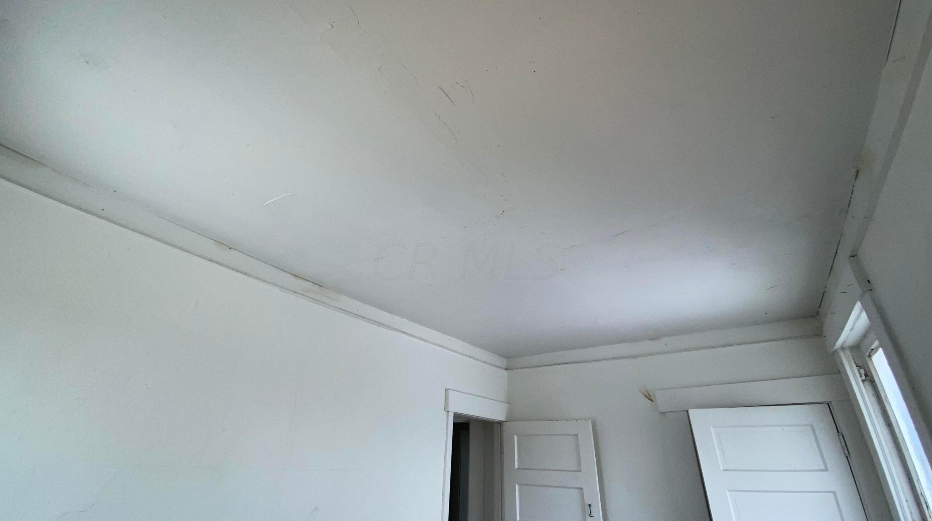 154 Oakley Ave, Columbus OH 43204-3217 exterior