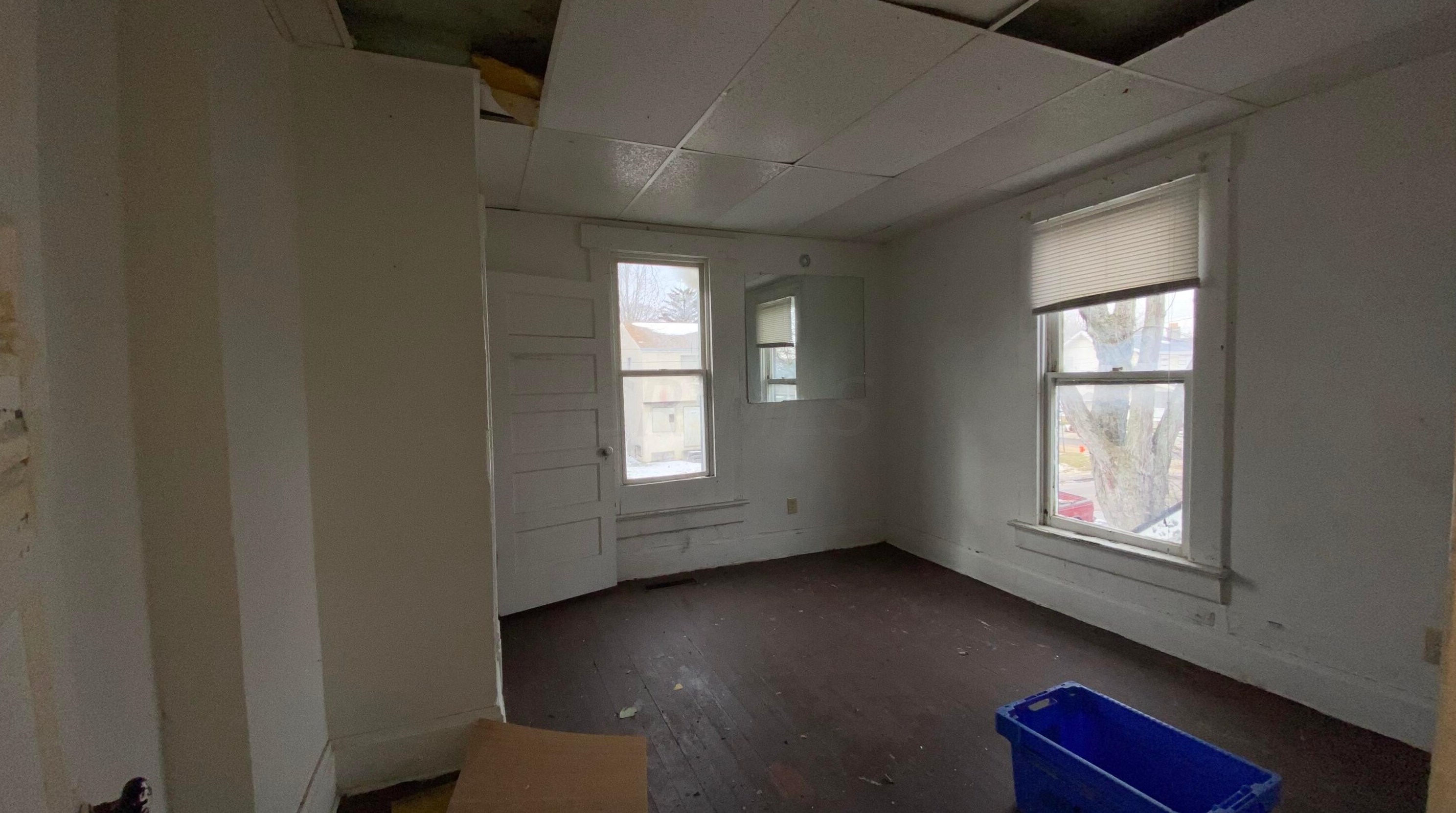 154 Oakley Ave, Columbus OH 43204-3217 exterior