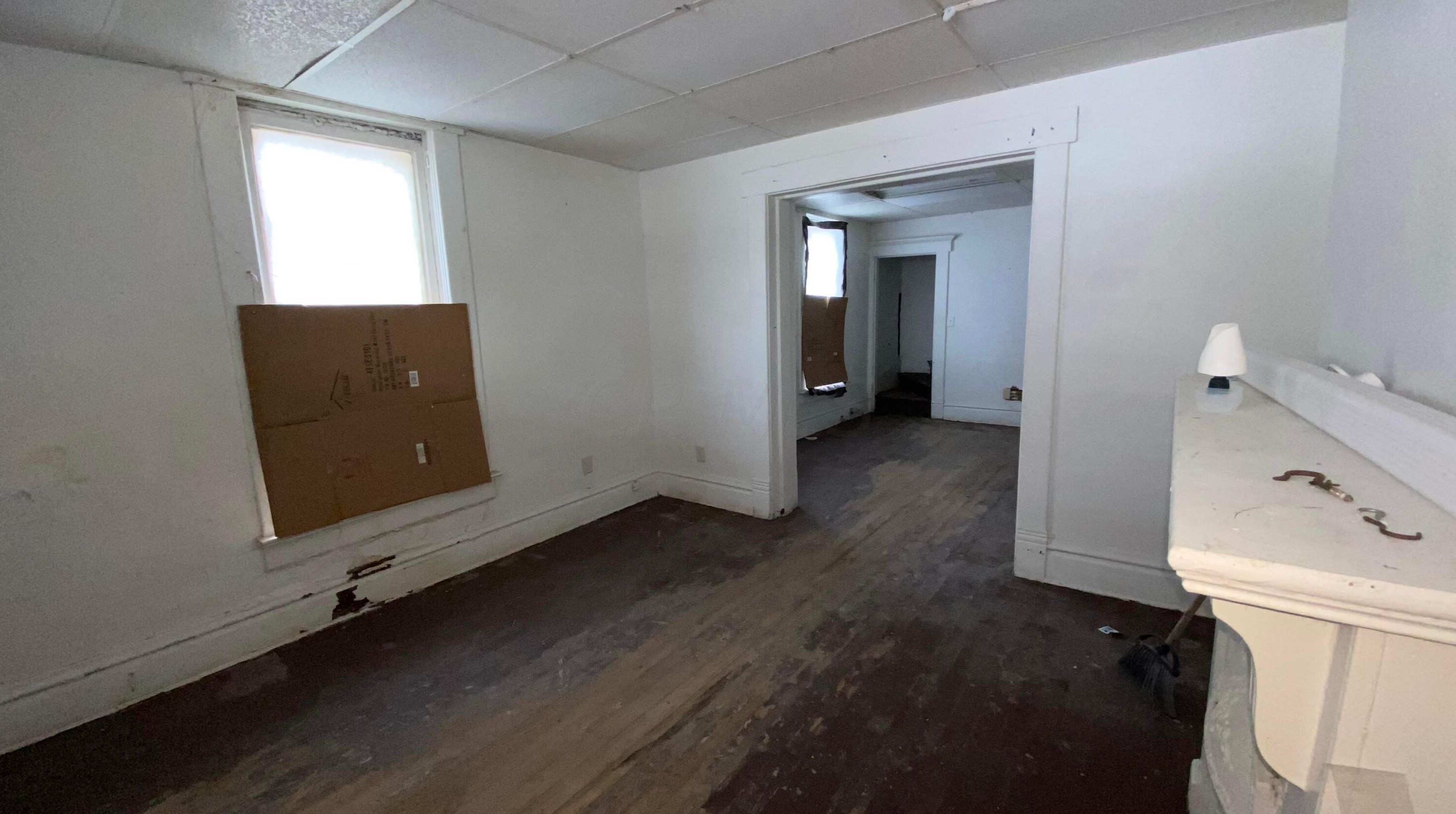 154 Oakley Ave, Columbus OH 43204-3217 exterior