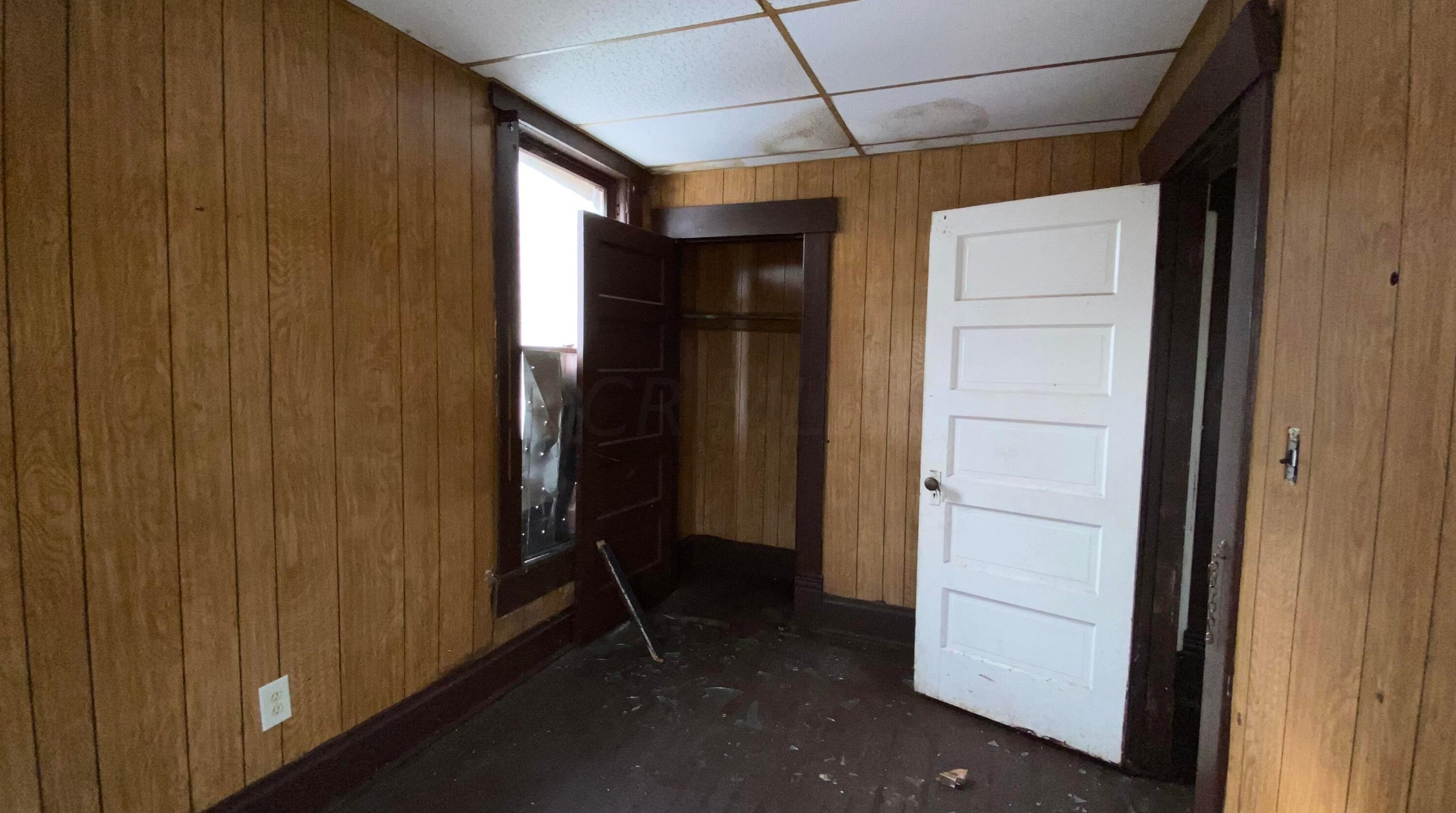 154 Oakley Ave, Columbus OH 43204-3217 exterior