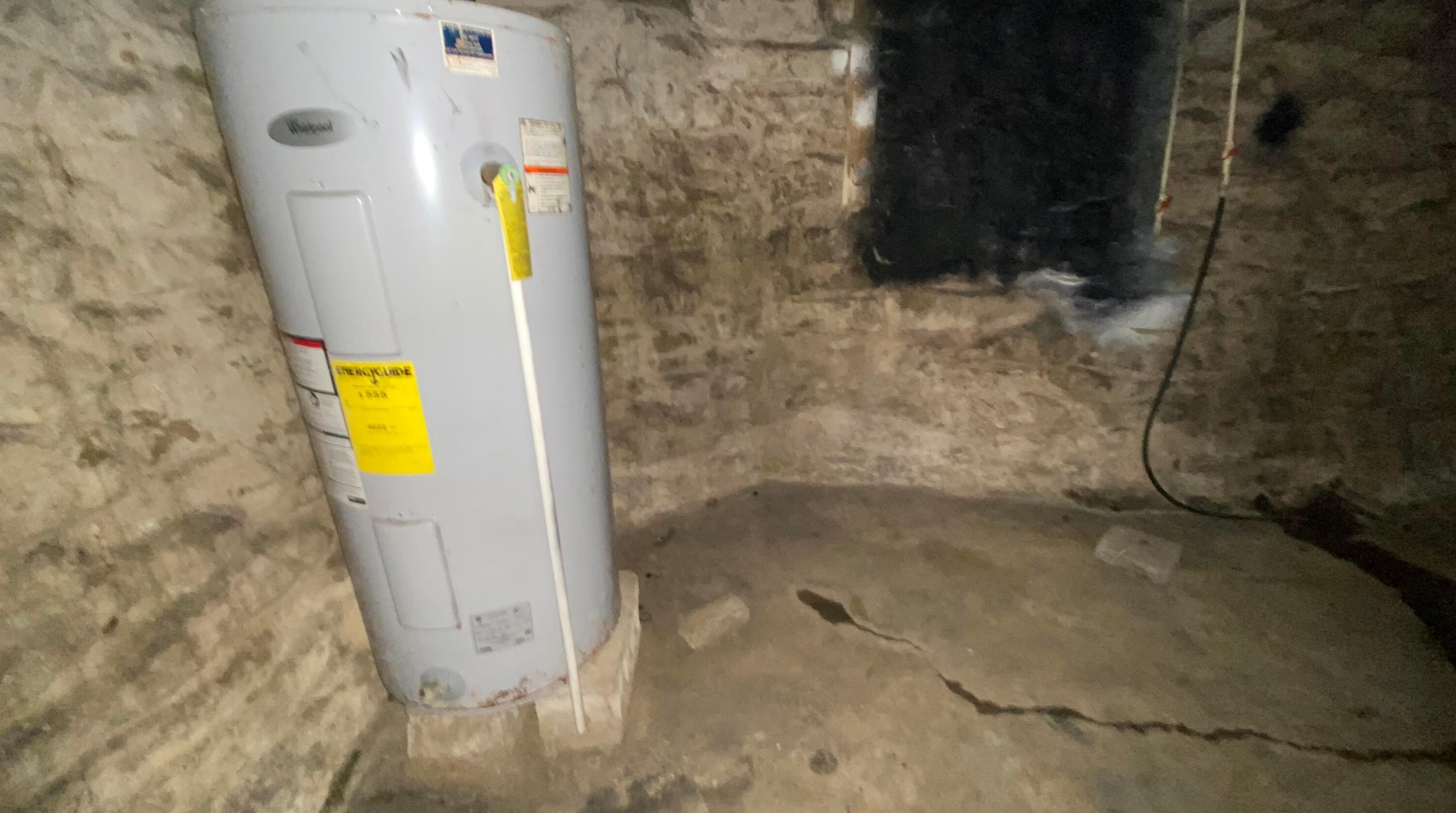 154 Oakley Ave, Columbus OH 43204-3217 exterior