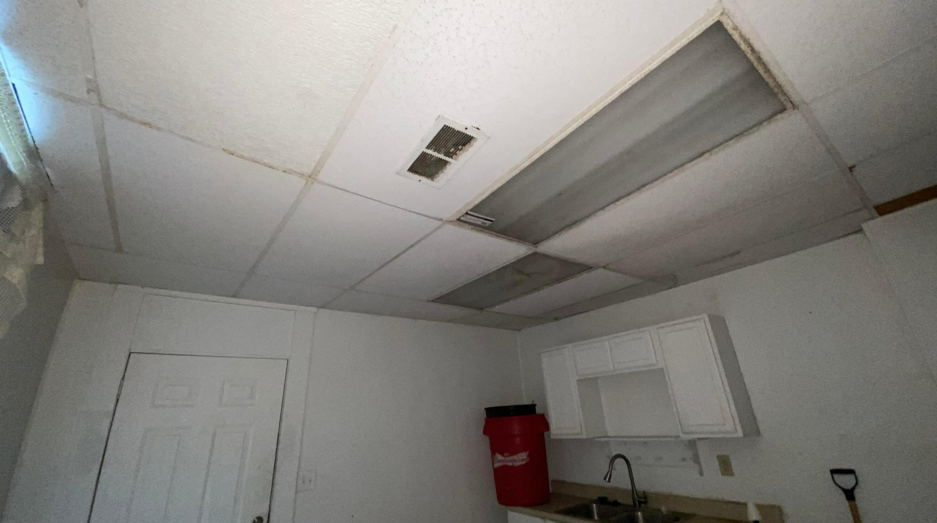 154 Oakley Ave, Columbus OH 43204-3217 exterior