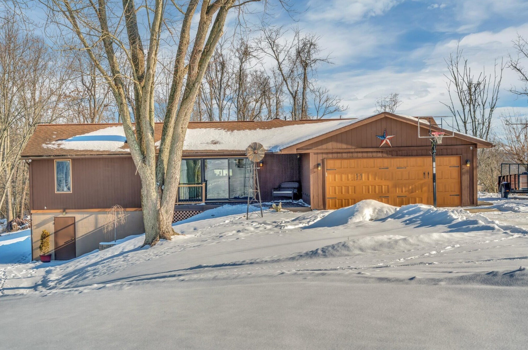 440 Homestead Dr, New Concord, OH 43762