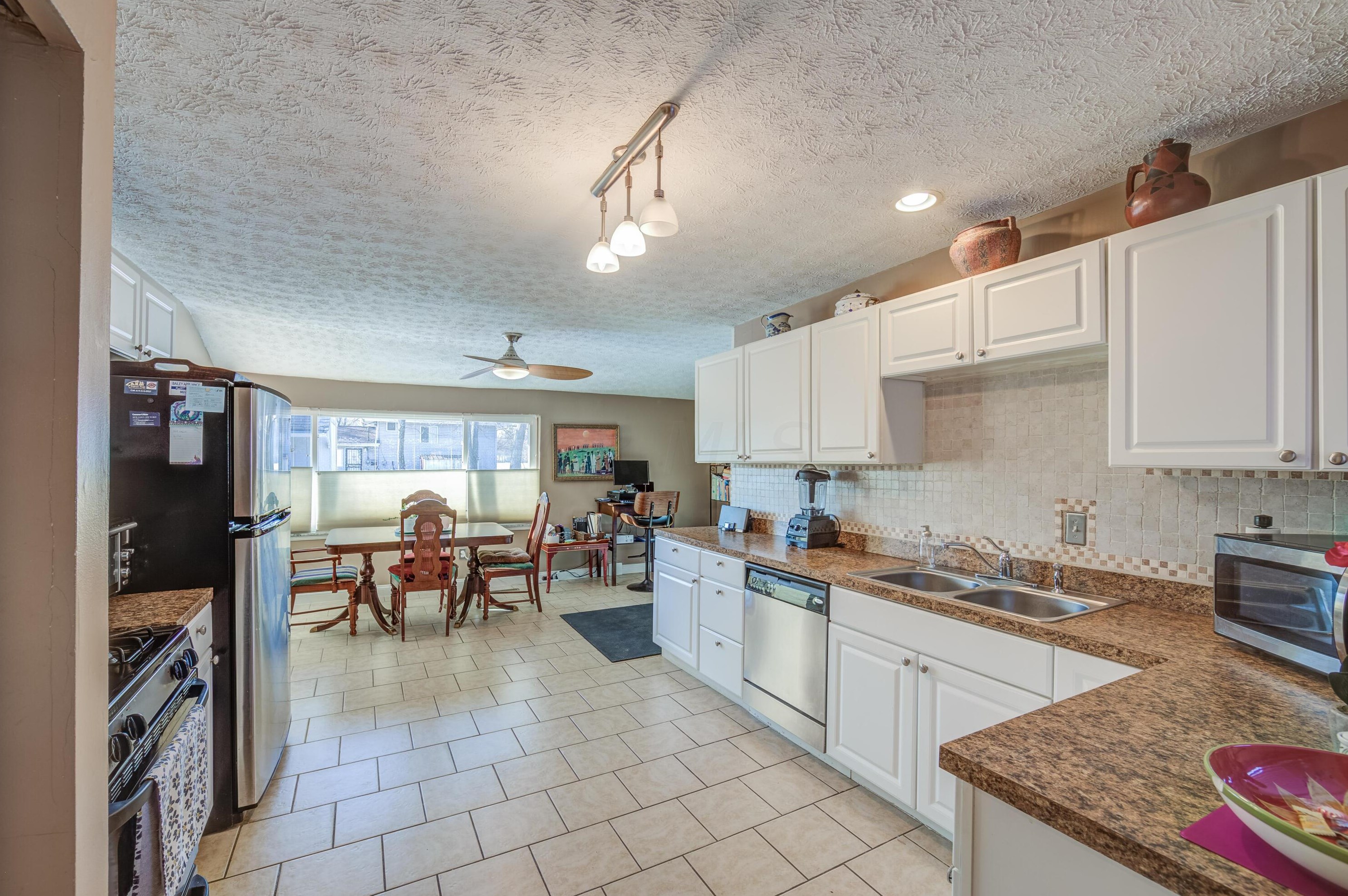 1765 Gaynor Rd, Columbus OH 43227-2544 exterior