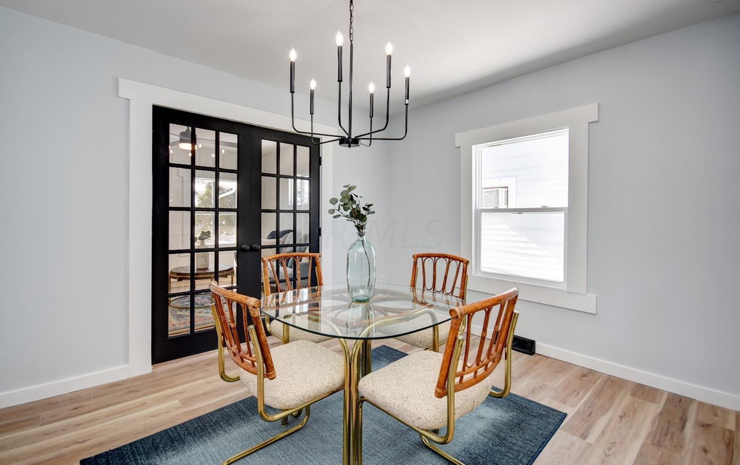 2062 Briarwood Ave, Columbus OH 43211-1301 exterior