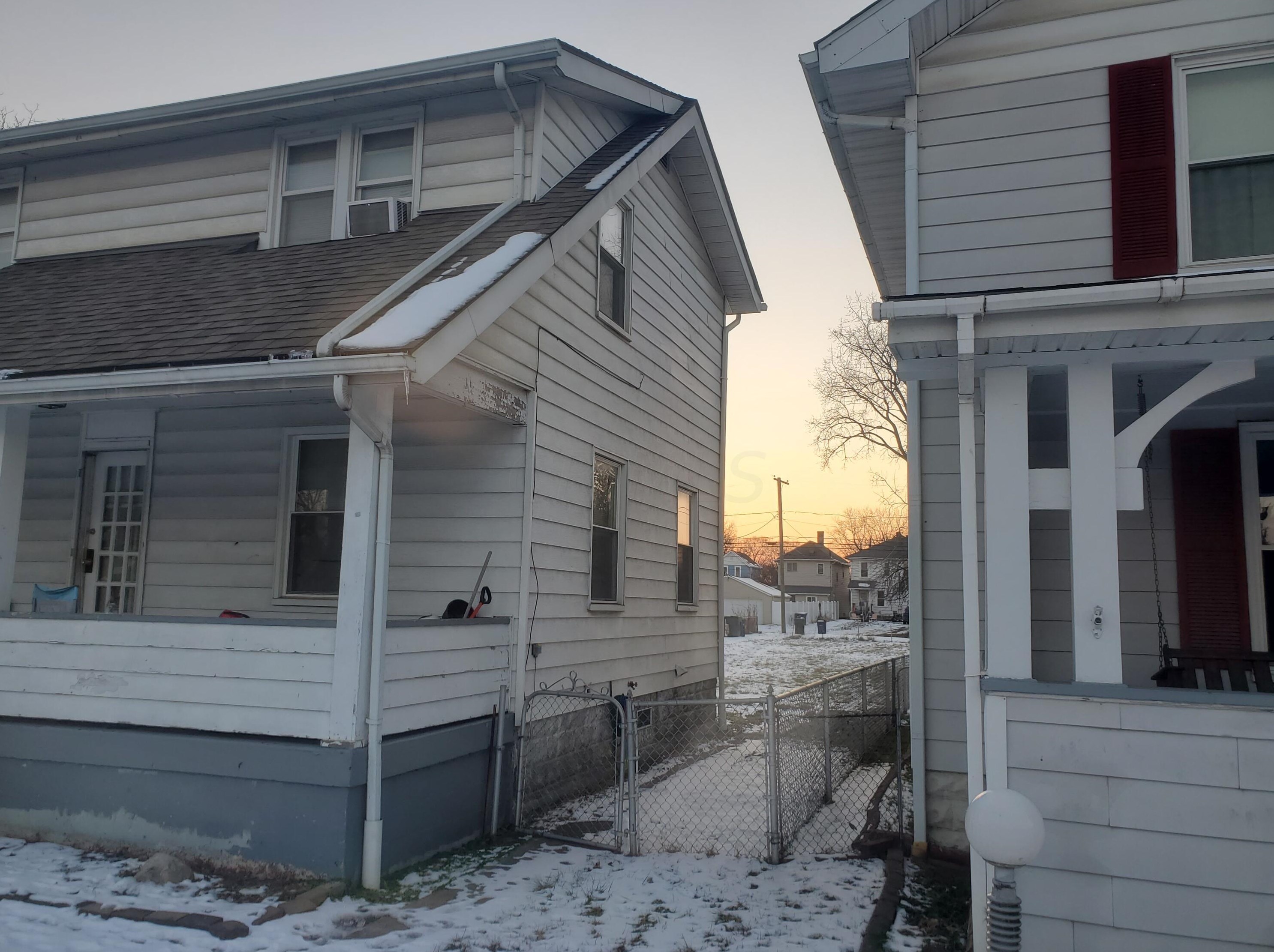335 Nashoba Ave, Columbus, OH 43223-1217