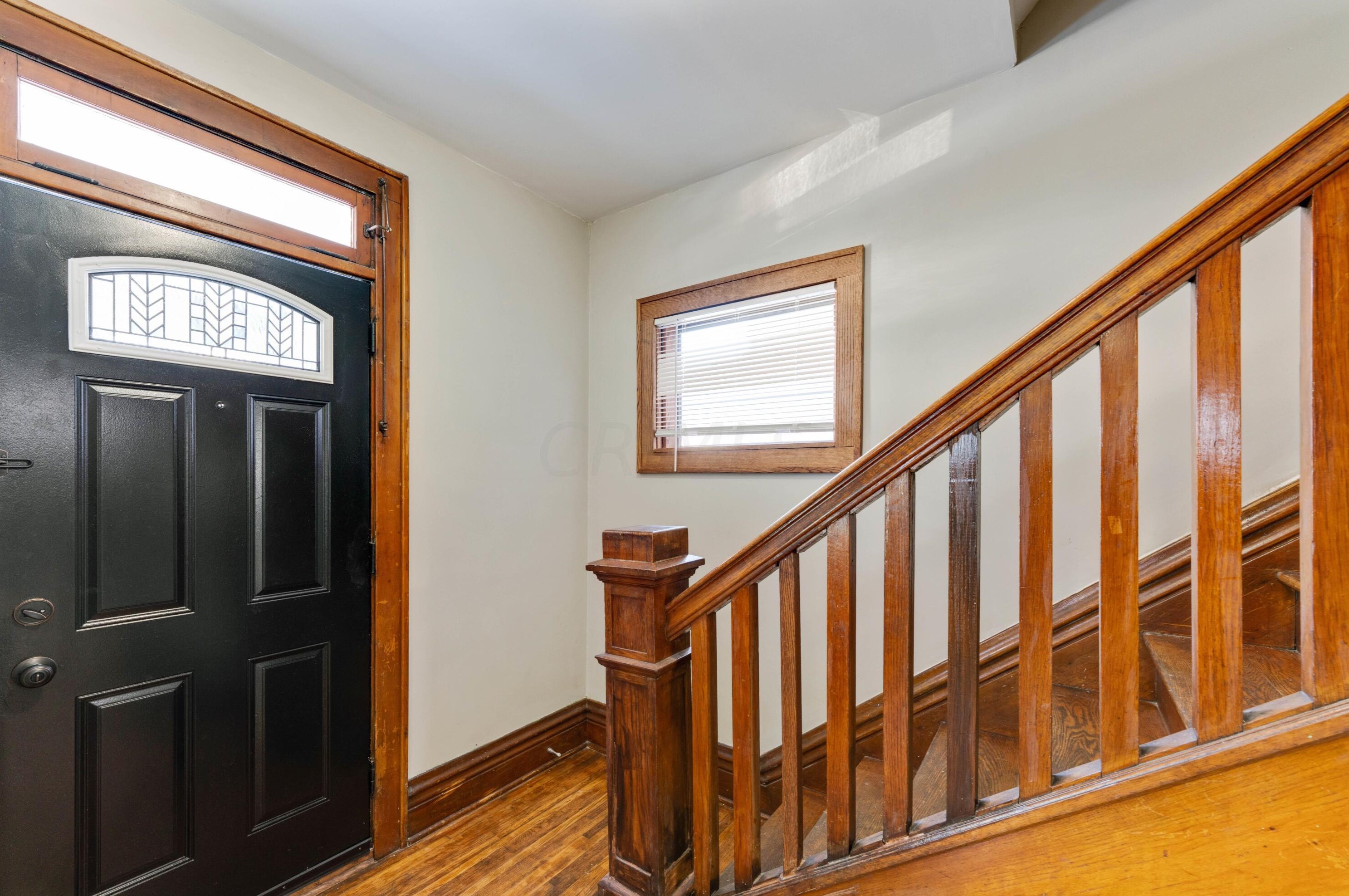 168 Richardson Ave, Columbus, OH 43204-3241