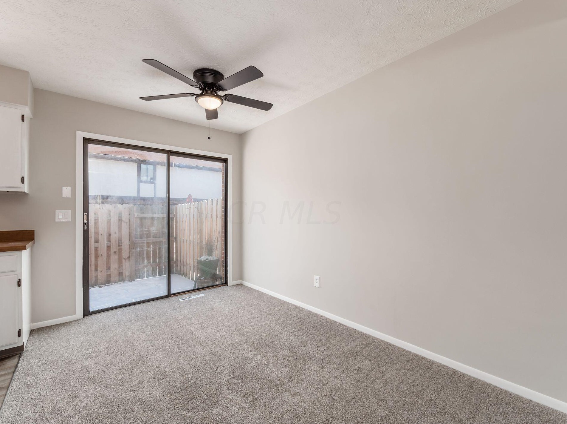 3052 Highcliff Ct, Columbus OH 43231-2346 exterior