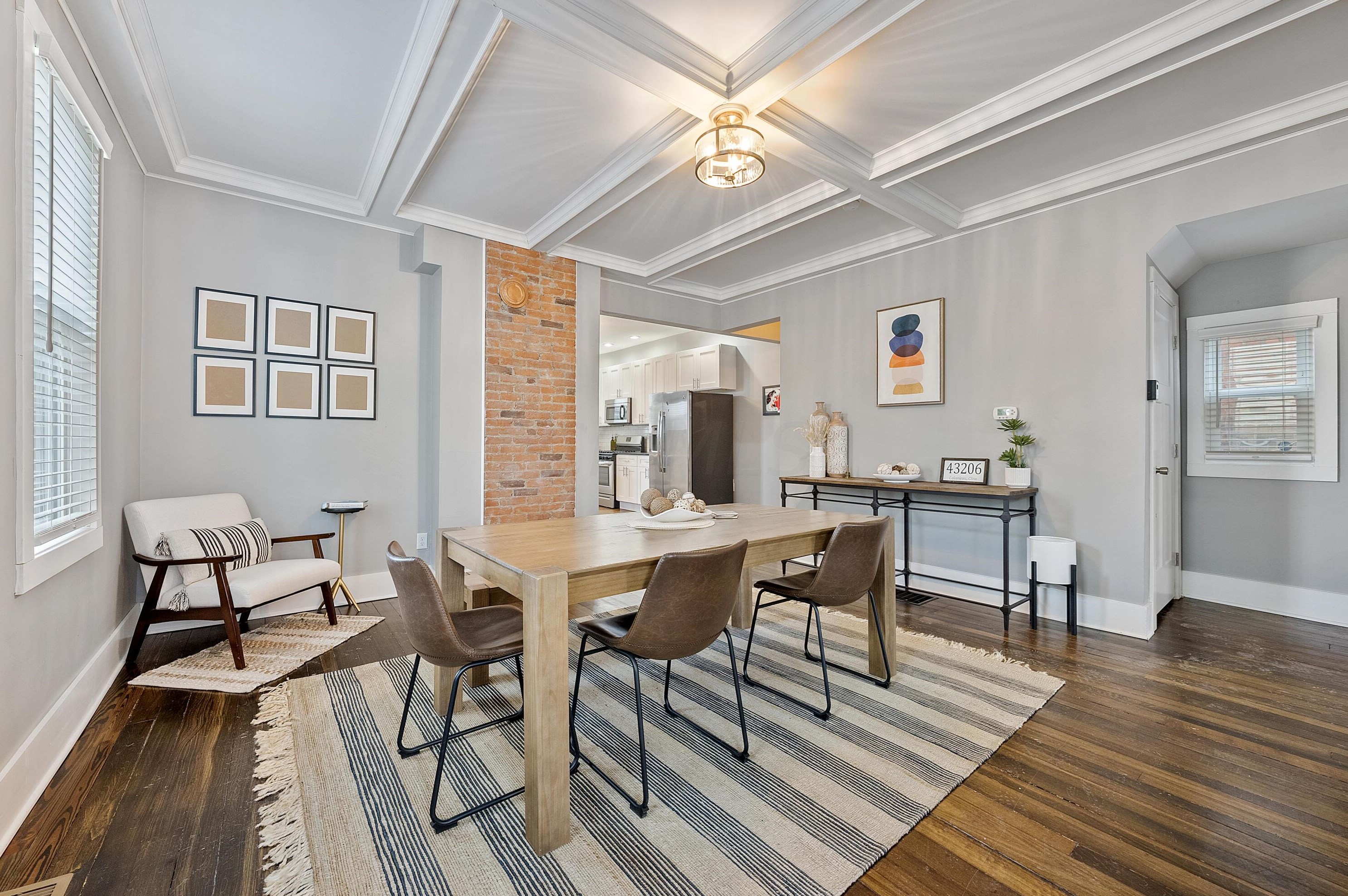 439 Deshler Ave, Columbus OH  43206-2716 exterior