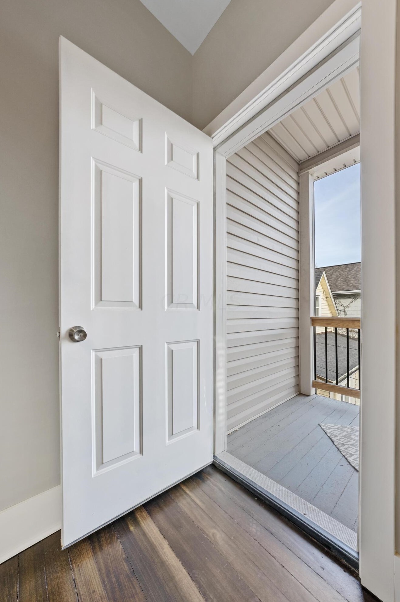 439 Deshler Ave, Columbus OH  43206-2716 exterior