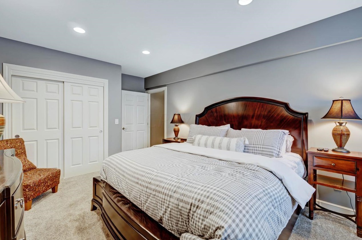 5805 Havens Cor Rd, Columbus OH 43230-3142 exterior