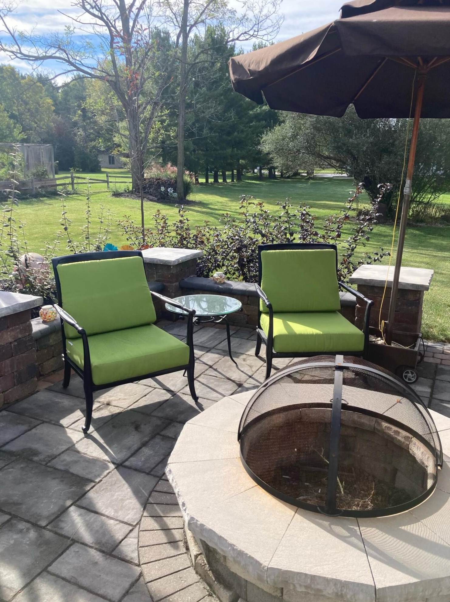 5805 Havens Cor Rd, Columbus OH 43230-3142 exterior