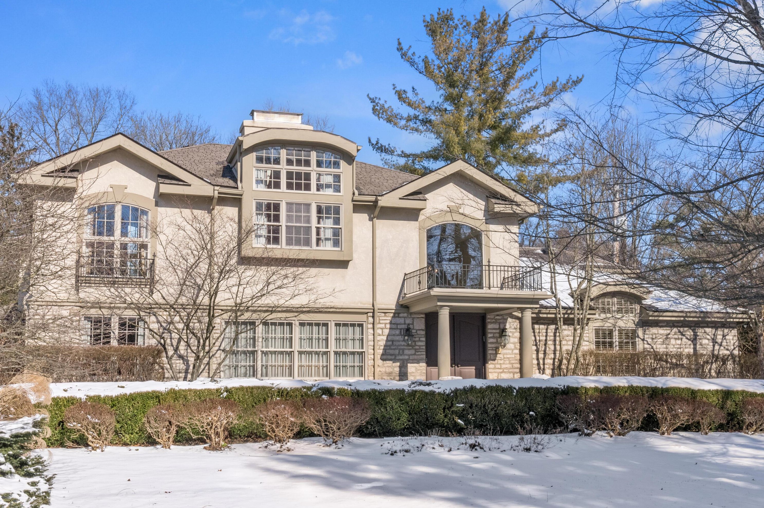 2334 Boston Ave, Columbus, OH 43209-1403