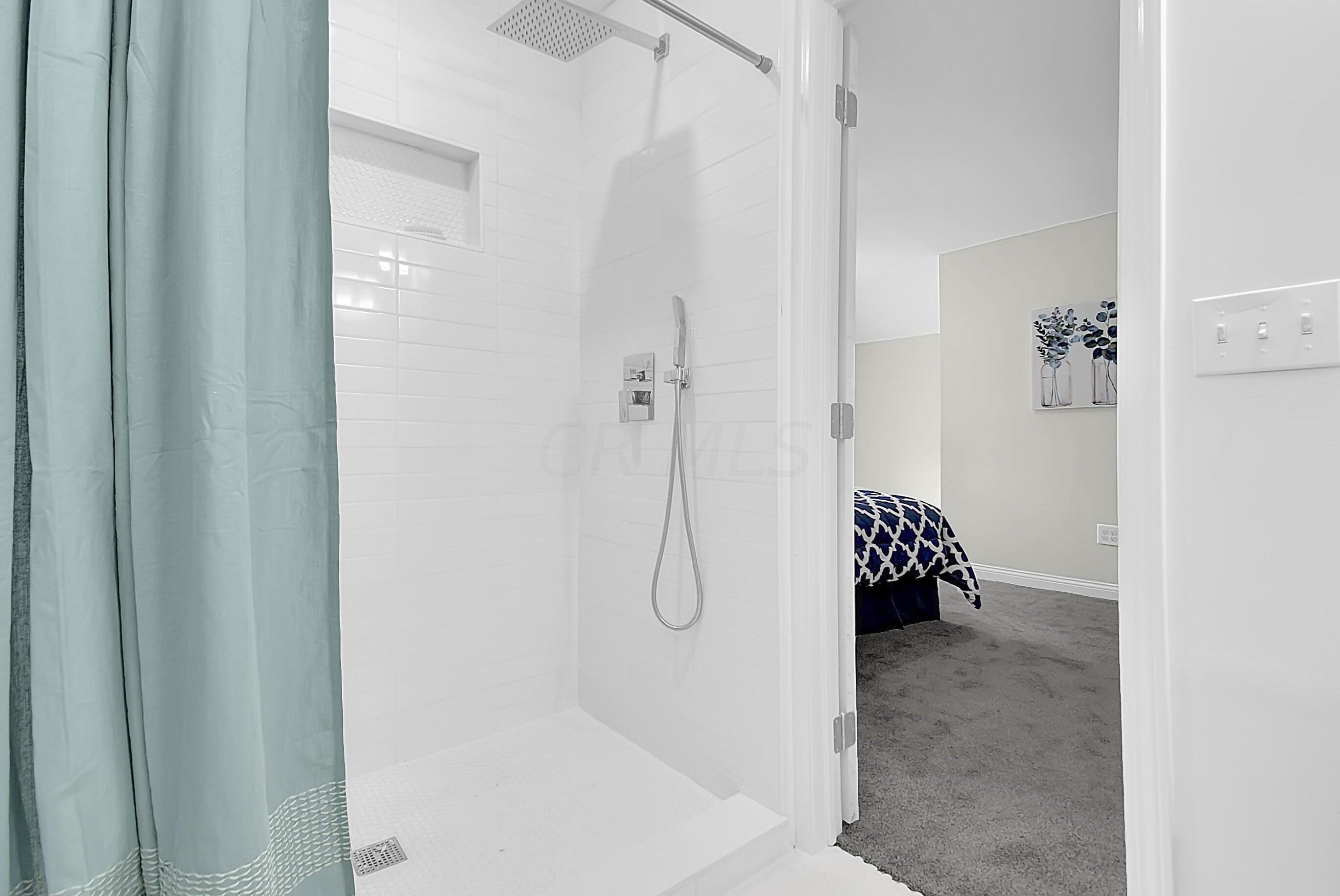 408 Eureka Ave, Columbus OH  43204-3438 exterior