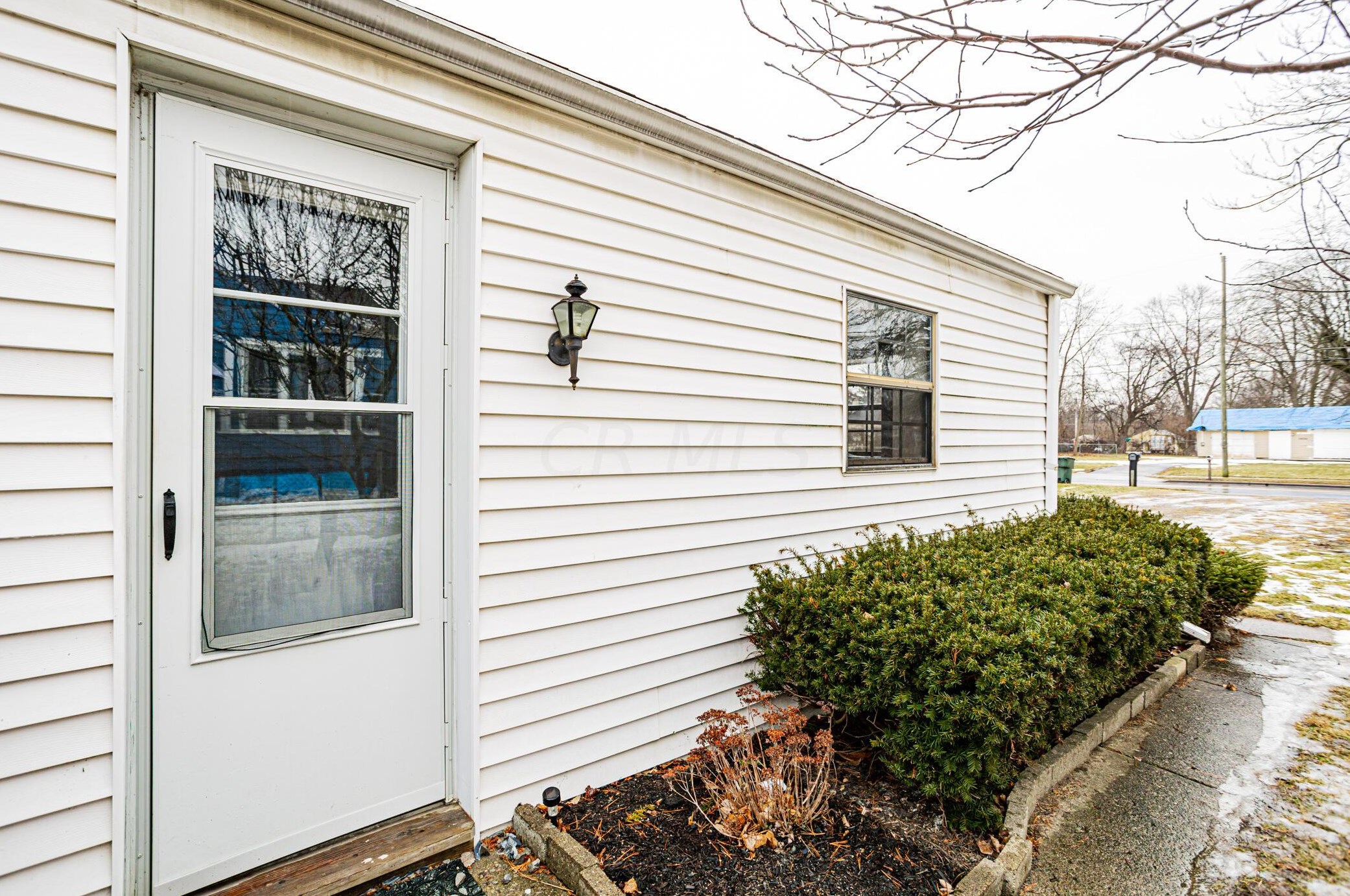 2833 Fairwood Ave, Columbus OH 43206-1870 exterior