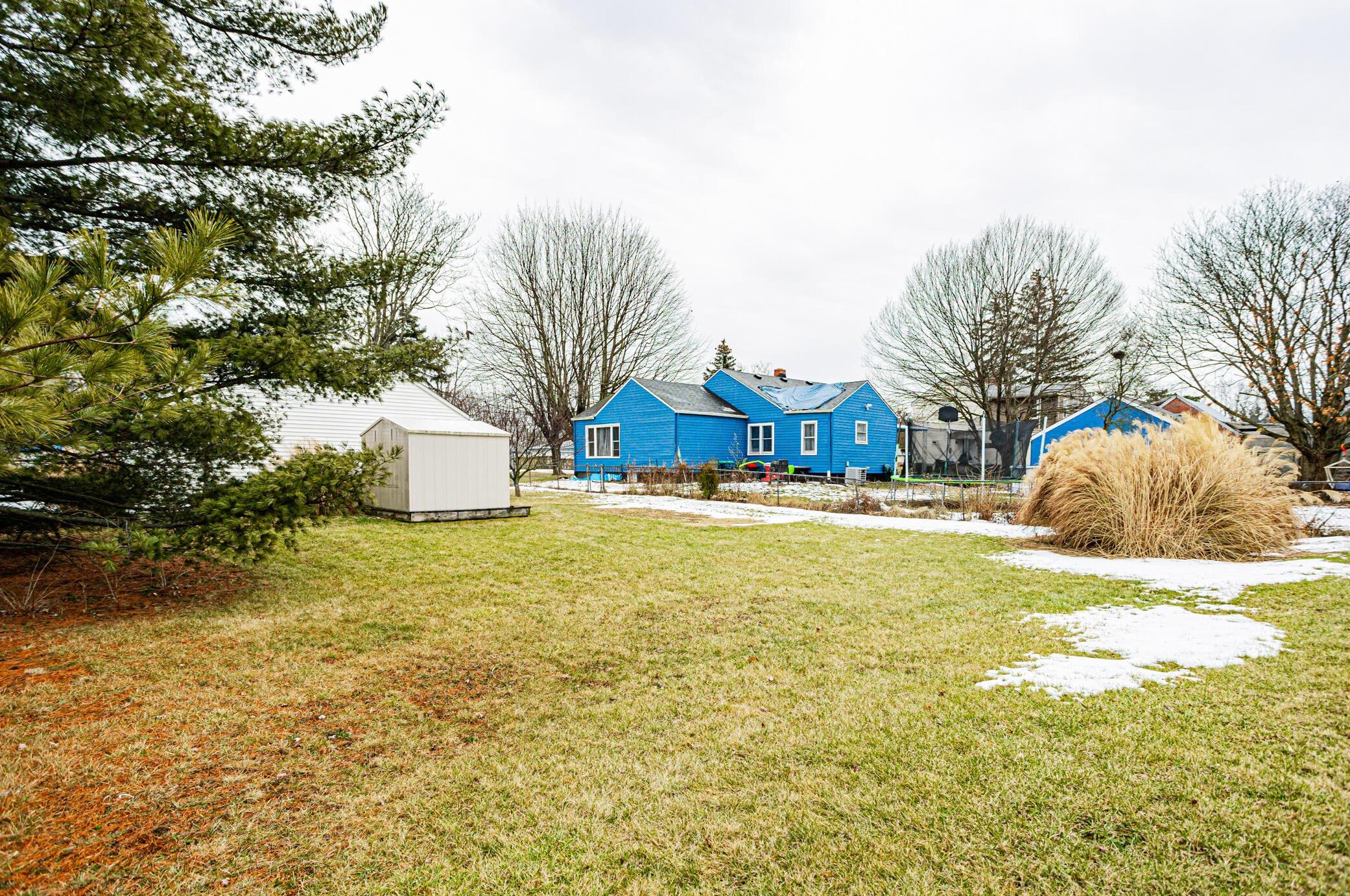 2833 Fairwood Ave, Columbus OH 43206-1870 exterior