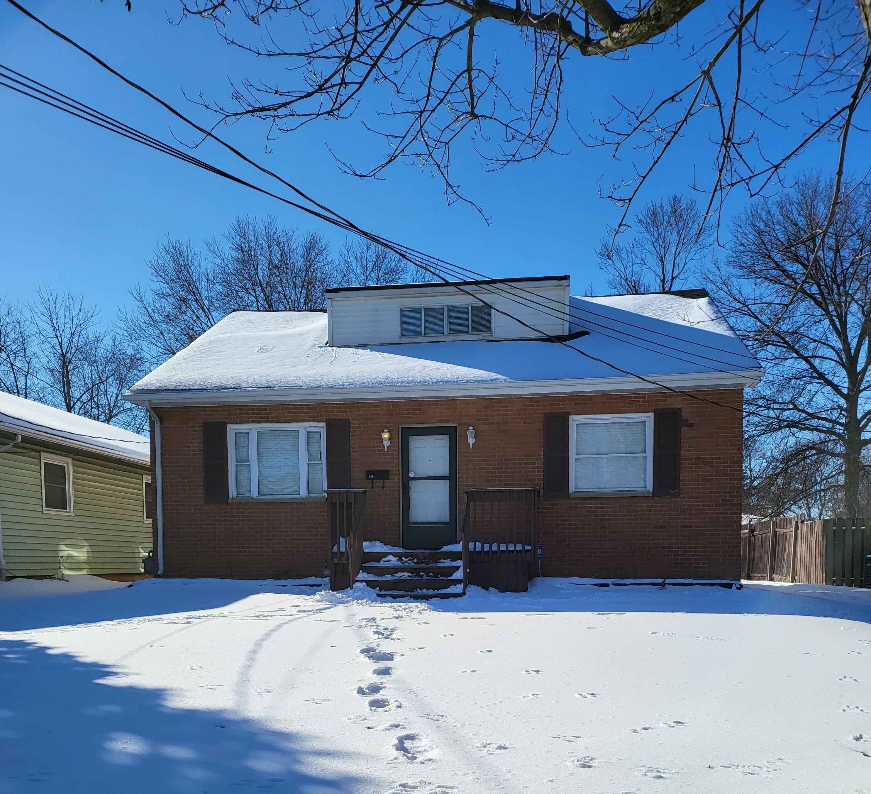 665 Robinwood Ave, Columbus, OH 43213-1757