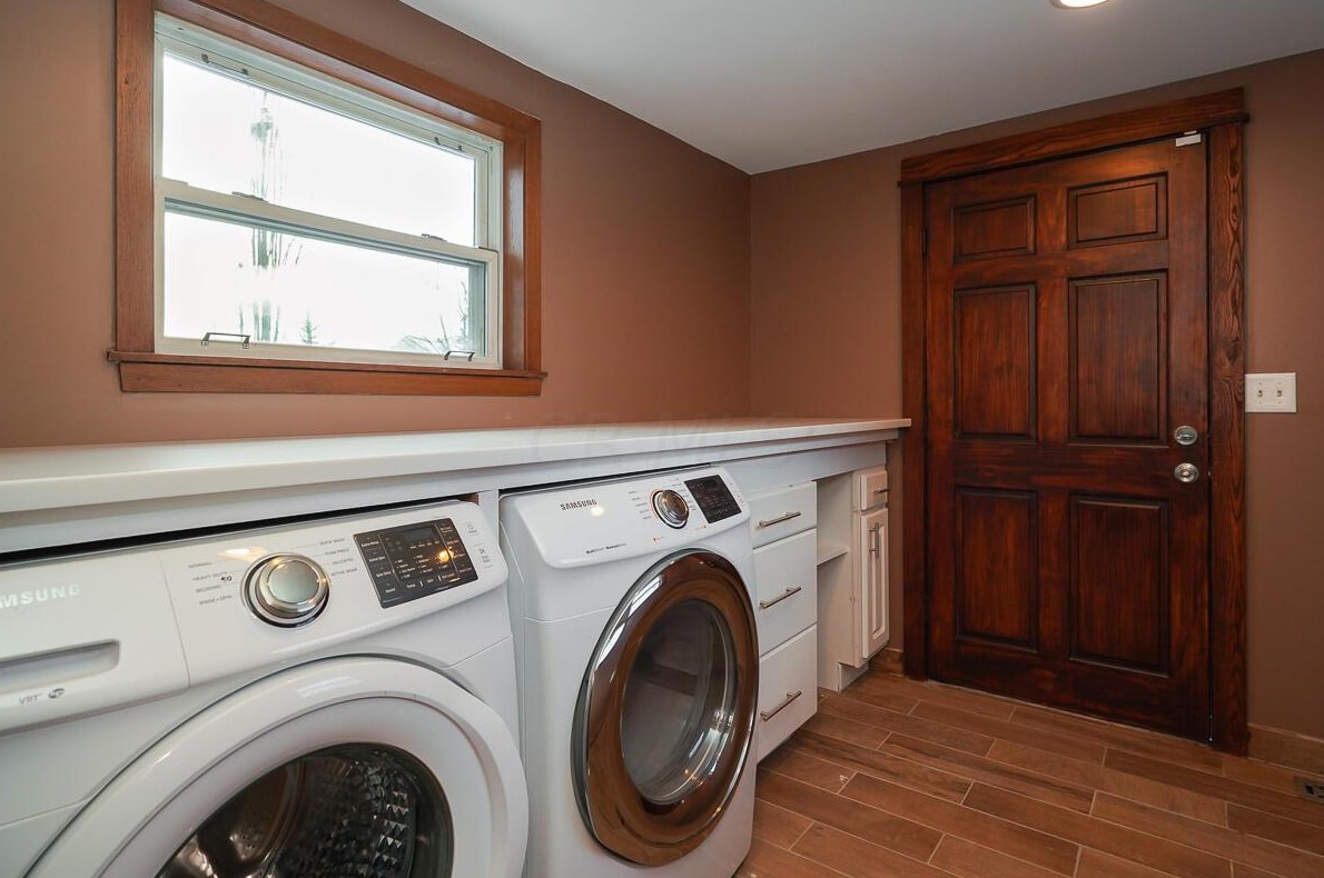 1557 High St, Columbus OH  43201-1154 exterior