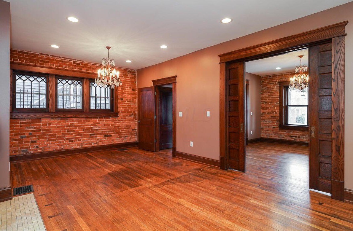 1557 High St, Columbus OH  43201-1154 exterior