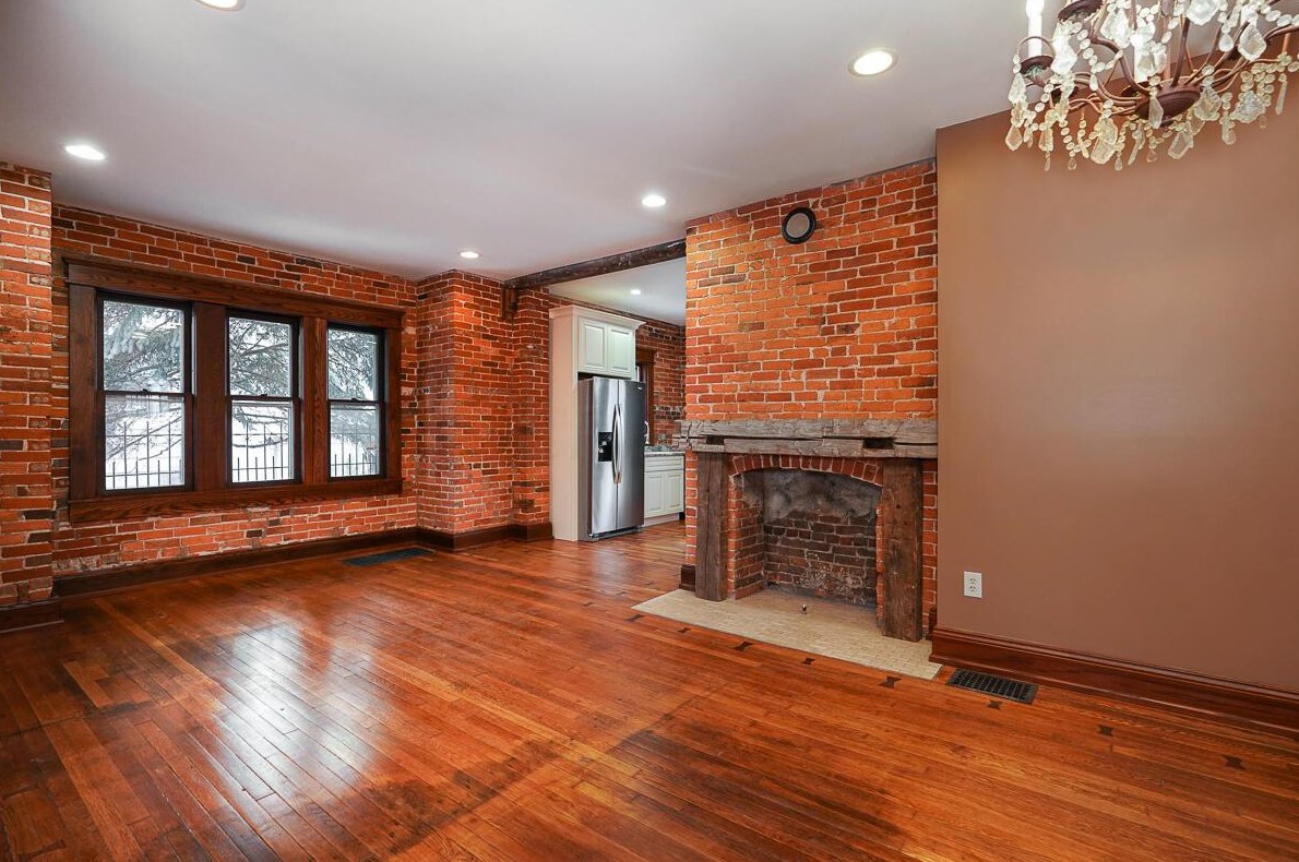 1557 High St, Columbus OH  43201-1154 exterior