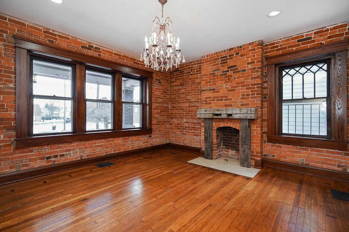 1557 High St, Columbus OH  43201-1154 exterior