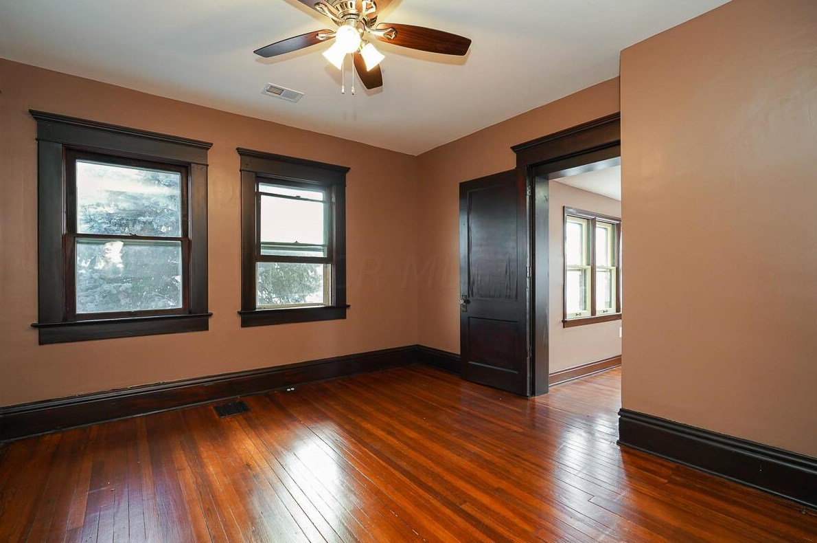 1557 High St, Columbus OH  43201-1154 exterior