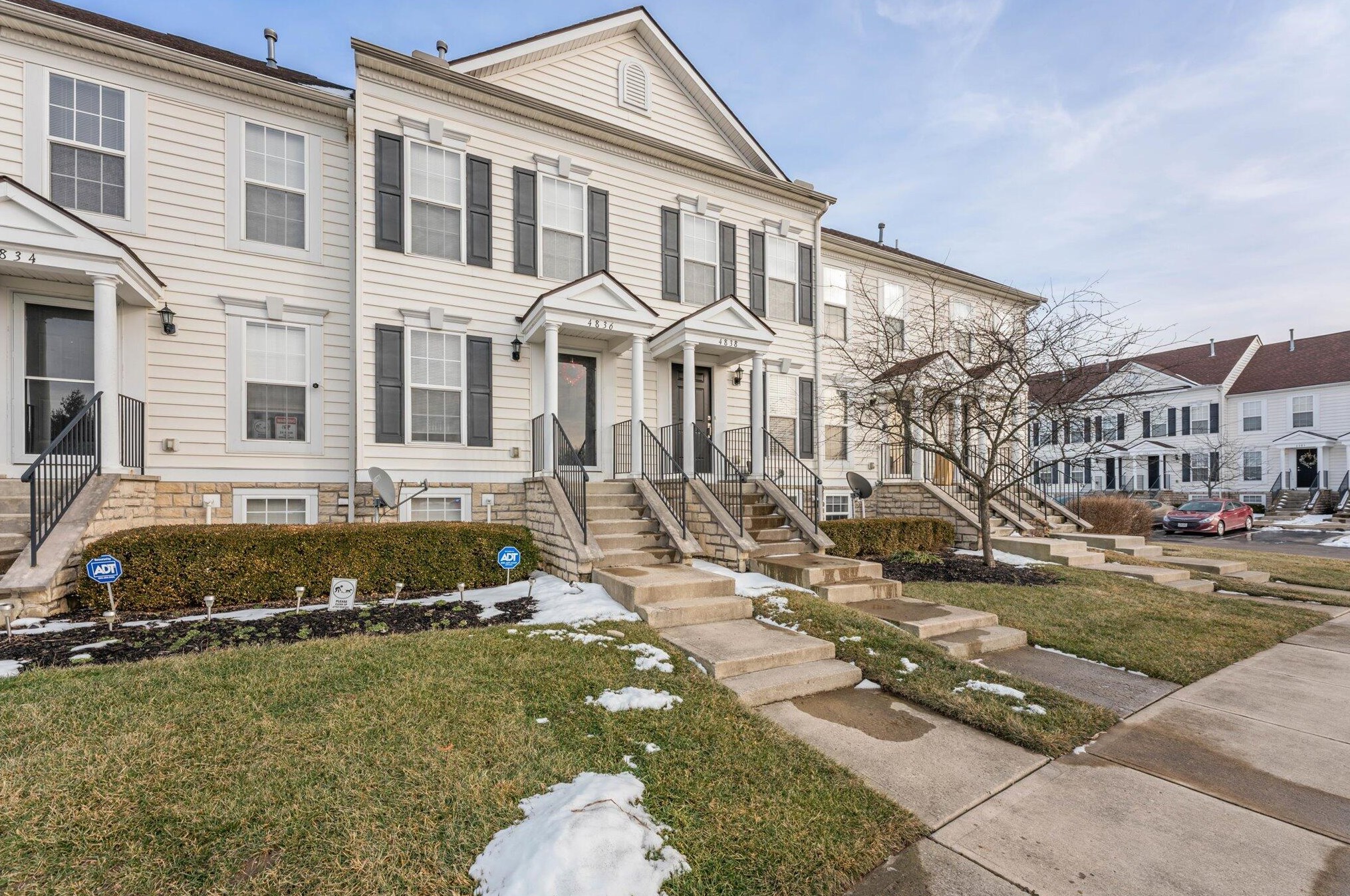 4836 Loblolly Dr, Cnl Wnchstr, OH 43110-7010