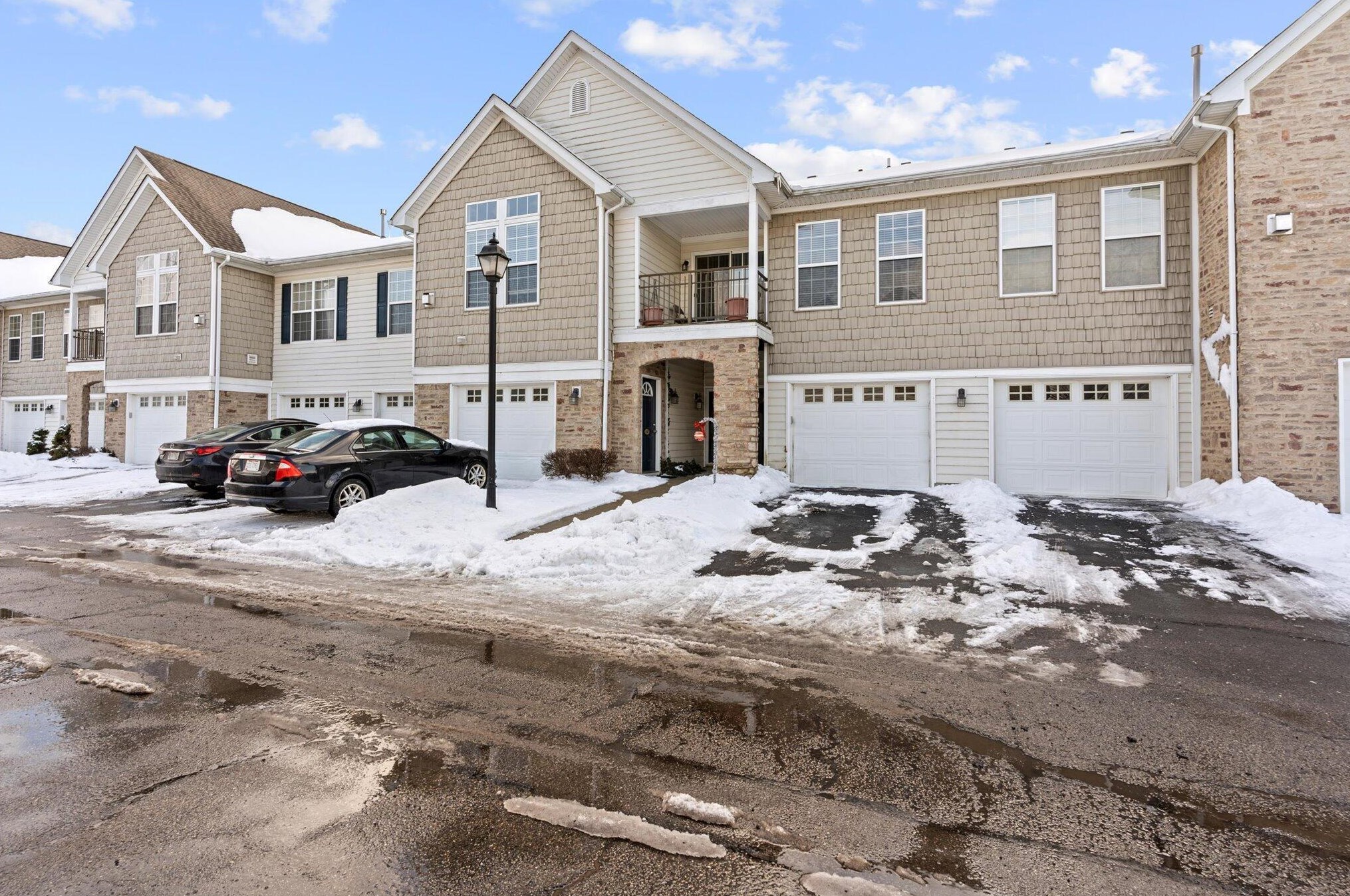 6263 Albany Brooke Dr, Westerville, OH 43081-7134